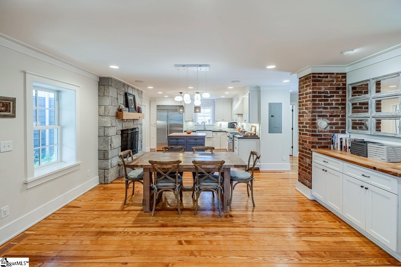 103 Cureton Street Greenville, SC 29605