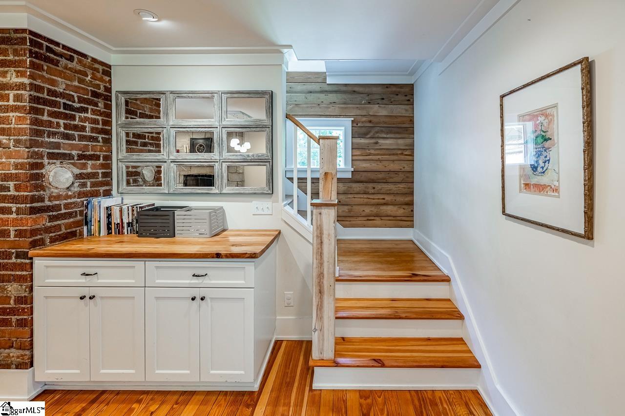 103 Cureton Street Greenville, SC 29605