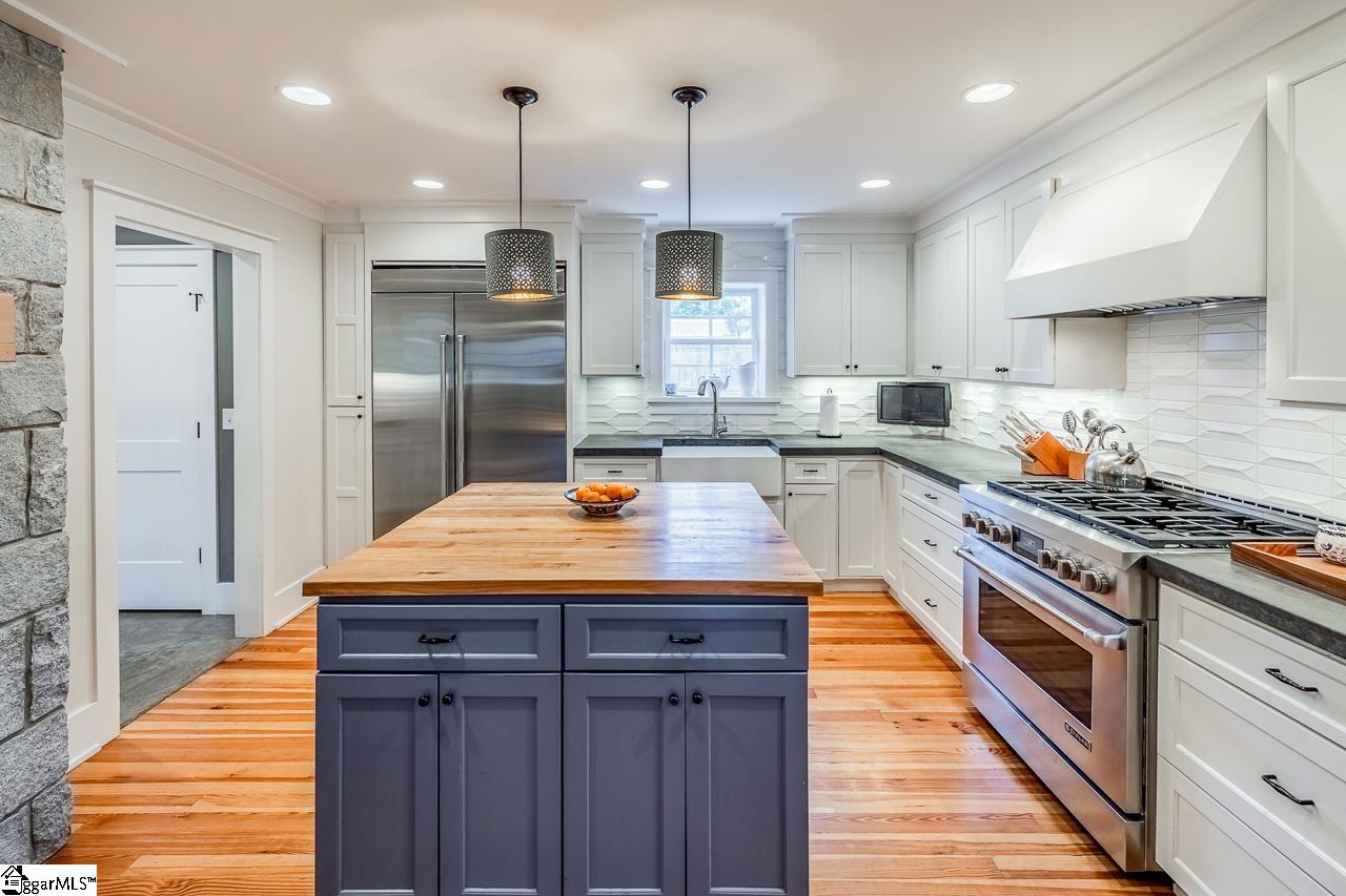 103 Cureton Street Greenville, SC 29605