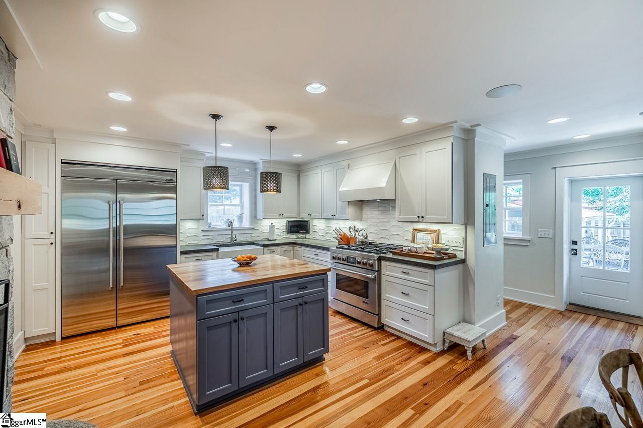 103 Cureton Street Greenville, SC 29605
