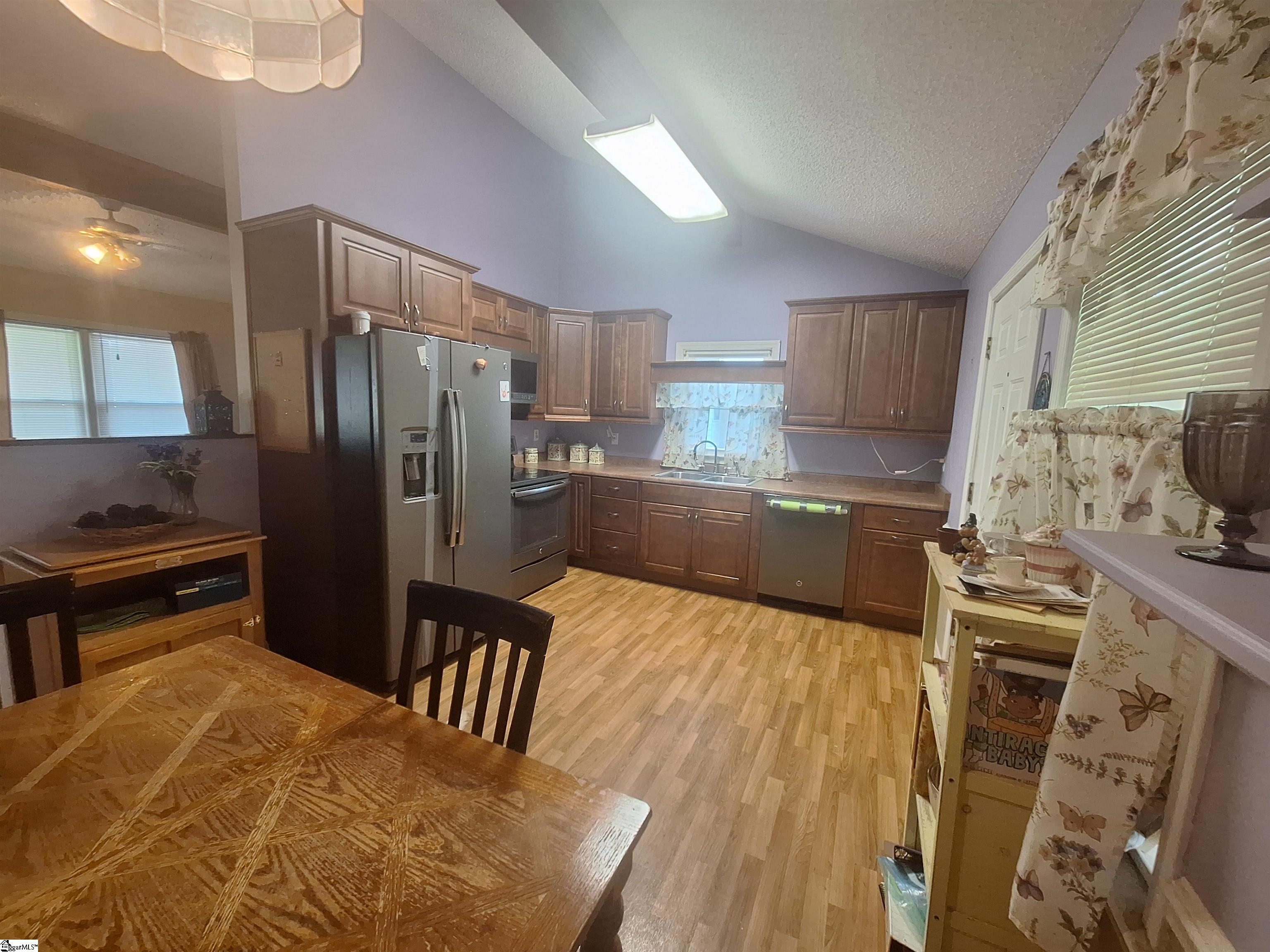 110 Courtney Circle Greenville, SC 29617
