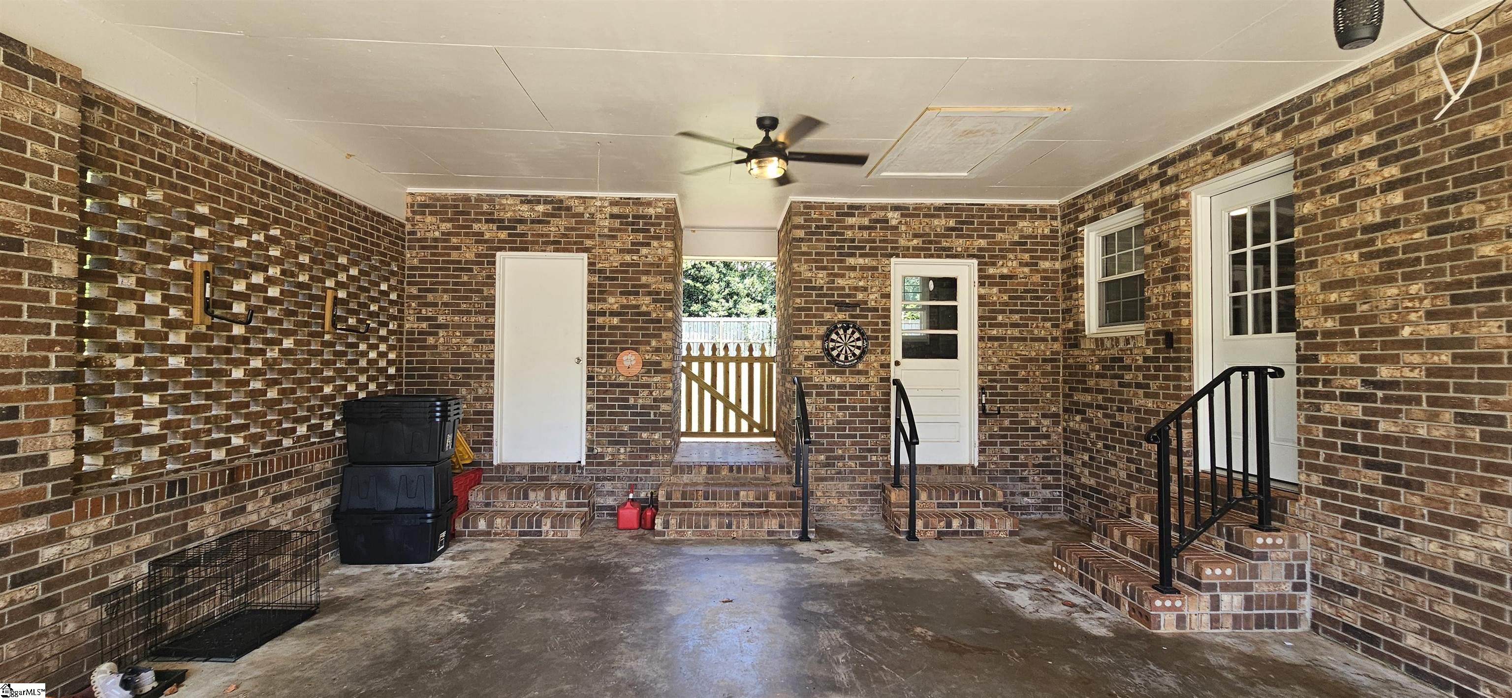 500 Sherwood Drive Seneca, SC 29678