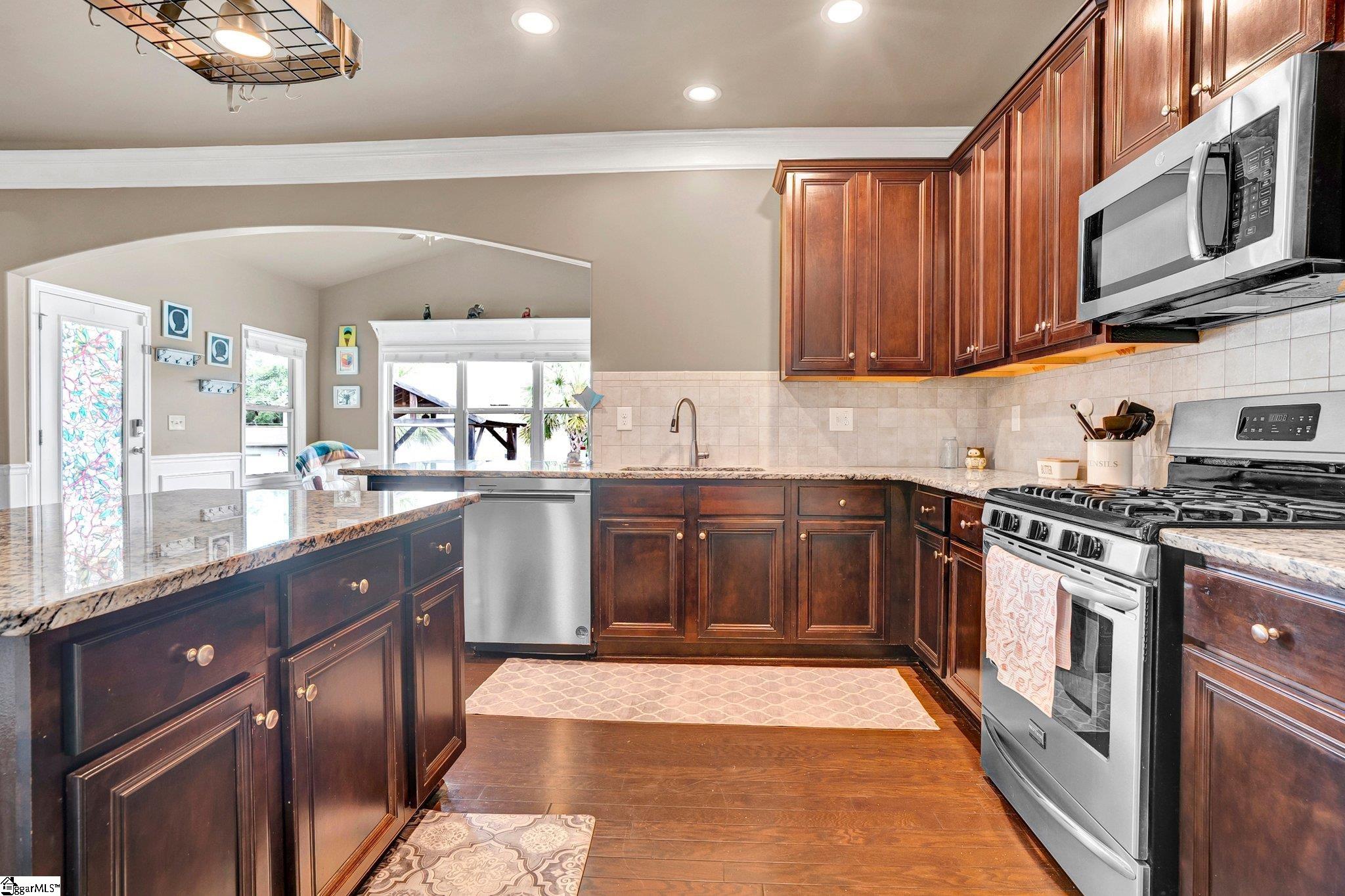 405 Shafer Court Spartanburg, SC 29301-5391