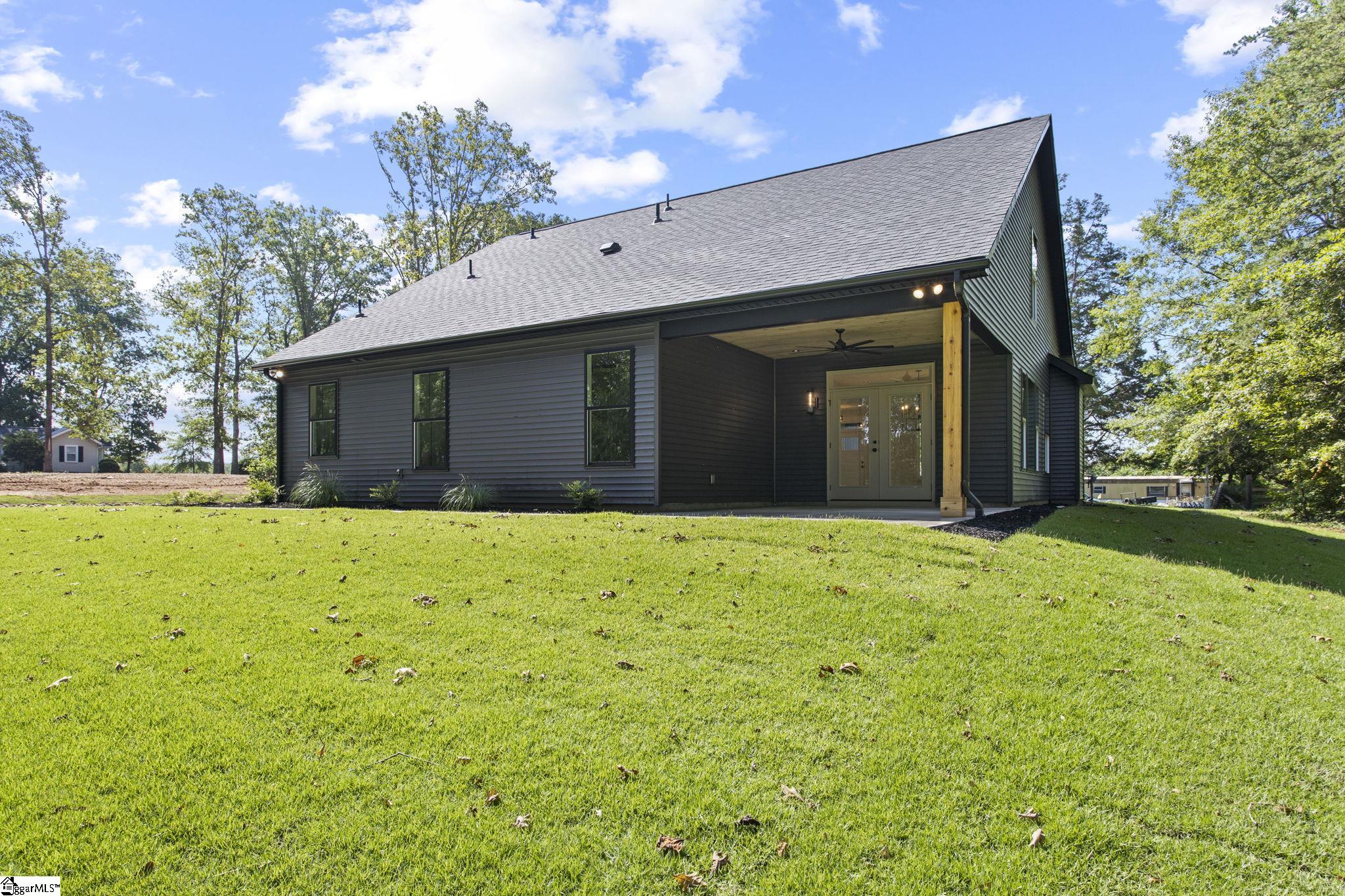 50 Waldrop Road Taylors, SC 29687