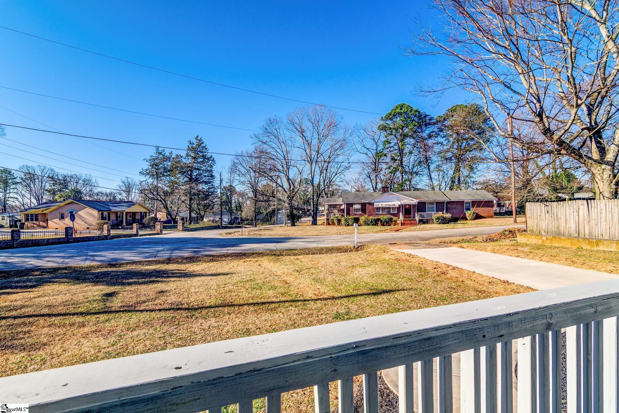 49 Tuskegee Avenue Greenville, SC 29607