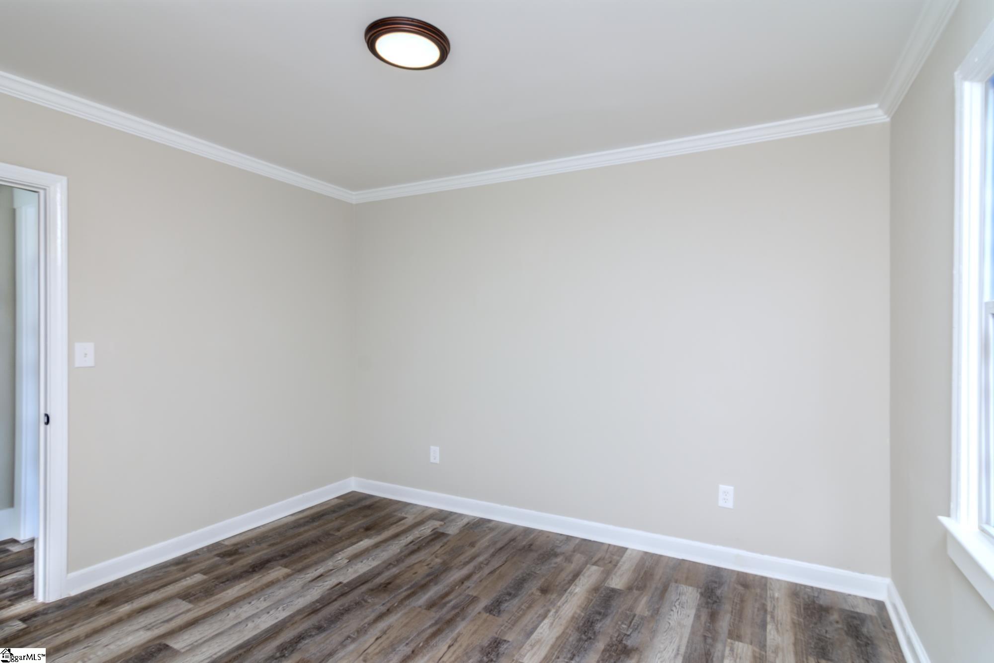 49 Tuskegee Avenue Greenville, SC 29607