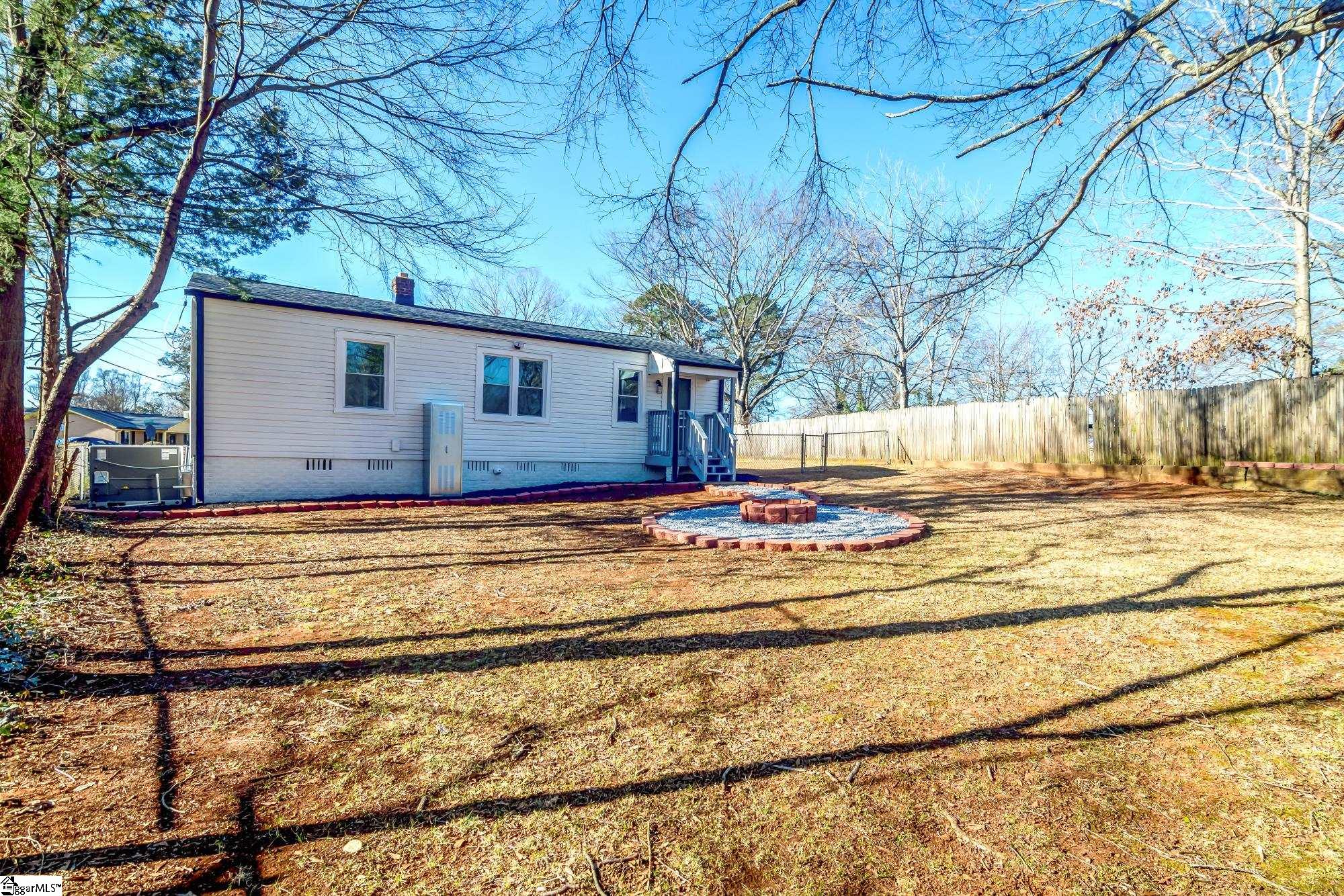 49 Tuskegee Avenue Greenville, SC 29607