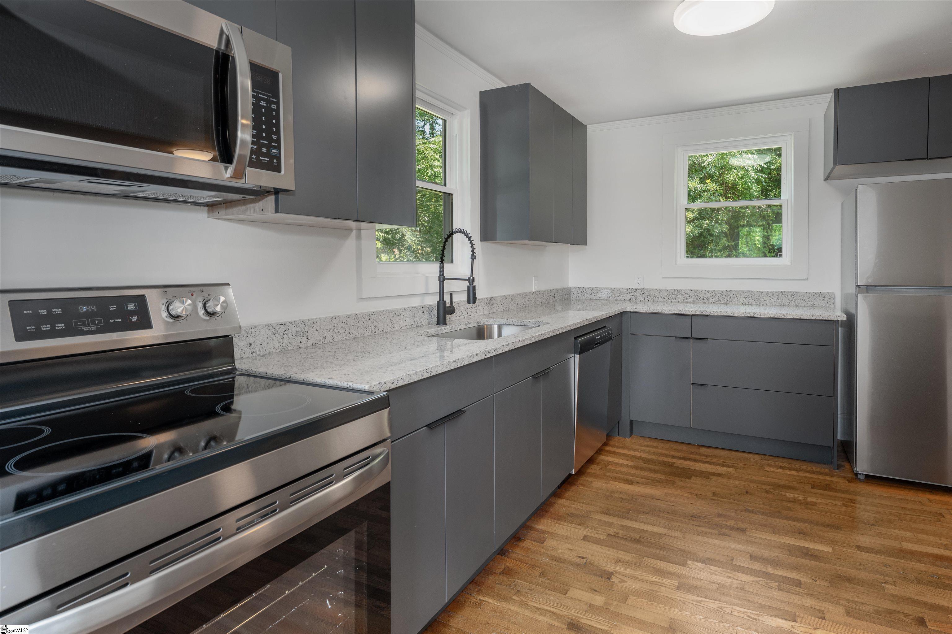 401 Welcome Avenue Greenville, SC 29611