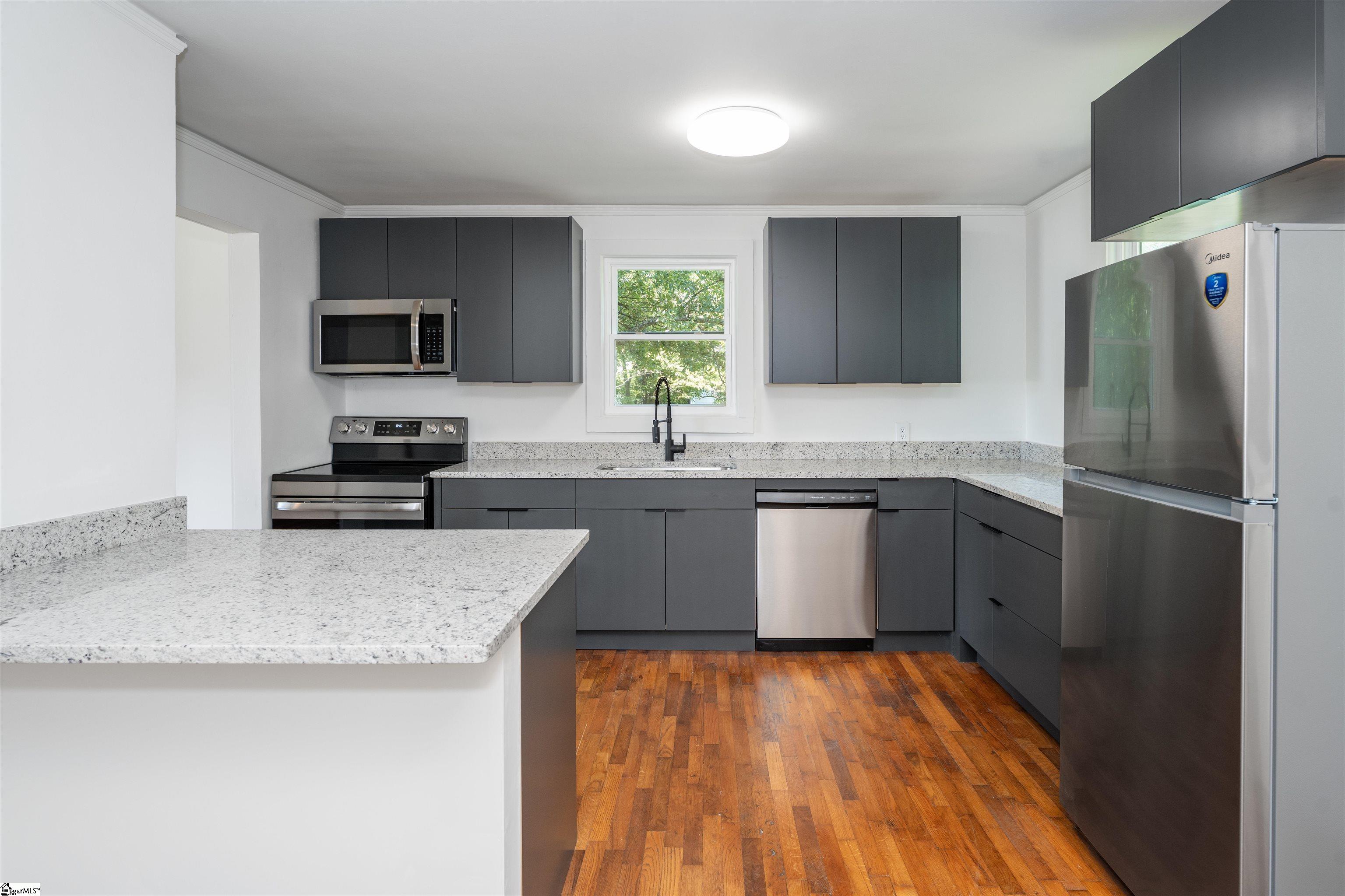 401 Welcome Avenue Greenville, SC 29611
