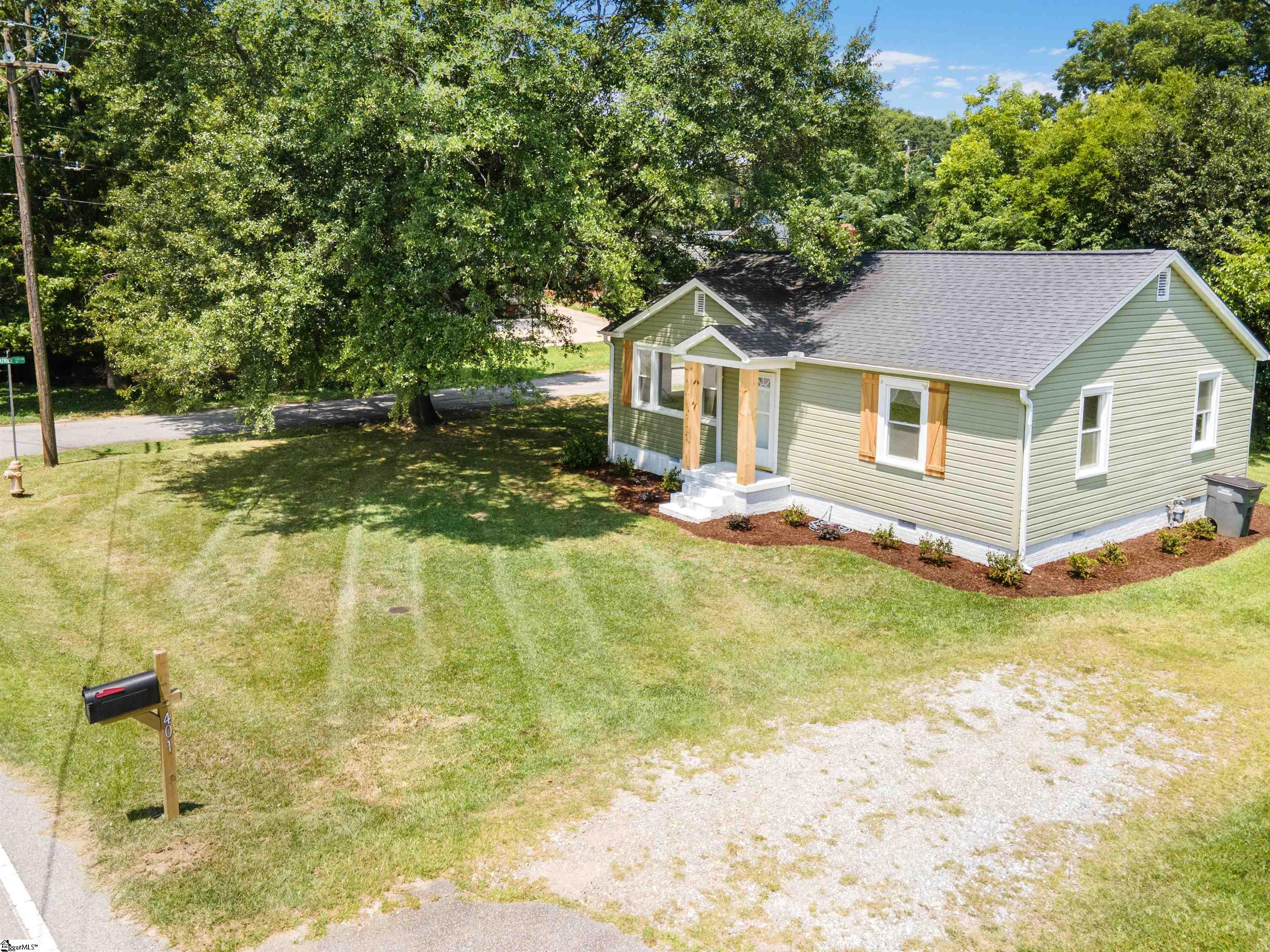 401 Welcome Avenue Greenville, SC 29611