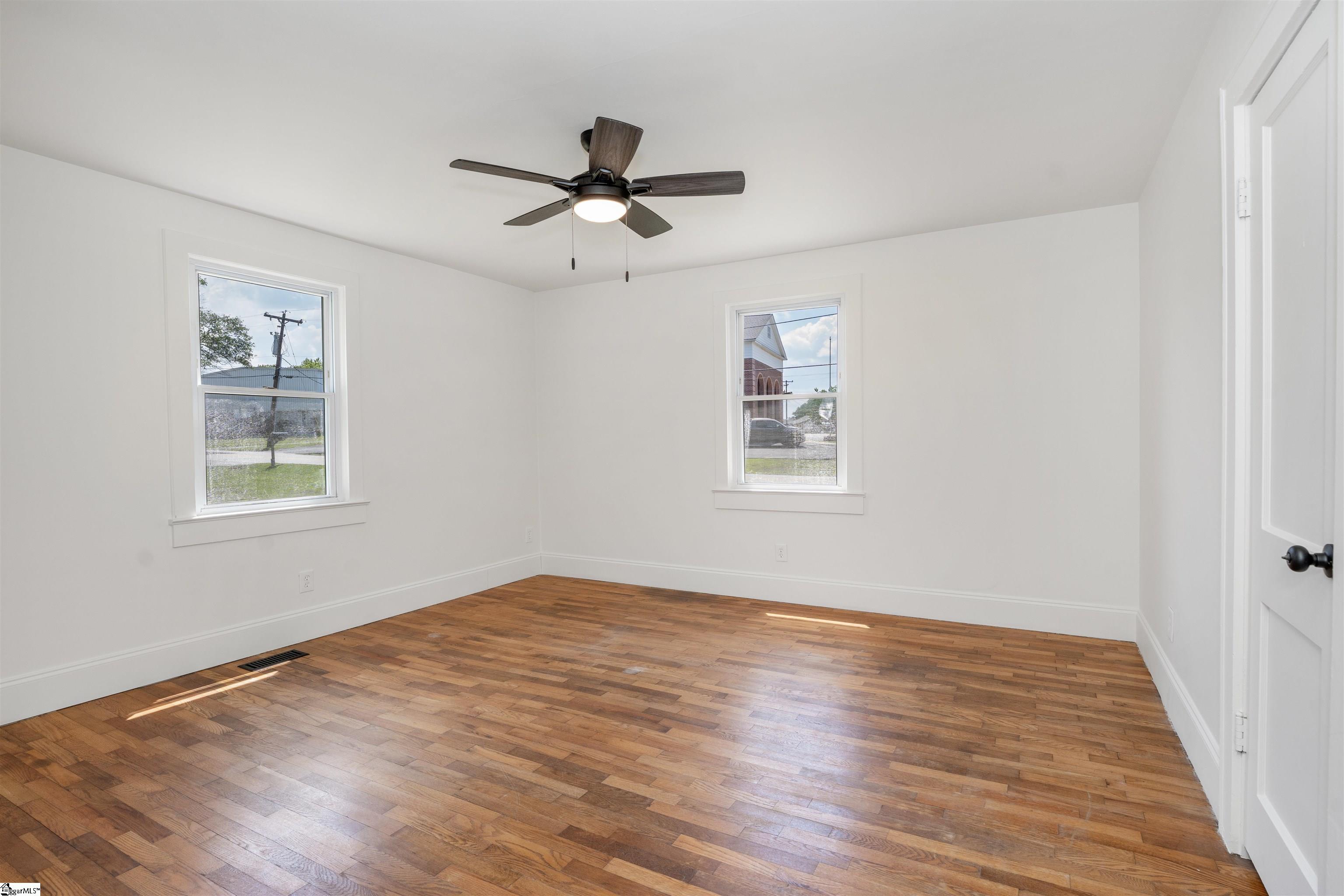 401 Welcome Avenue Greenville, SC 29611