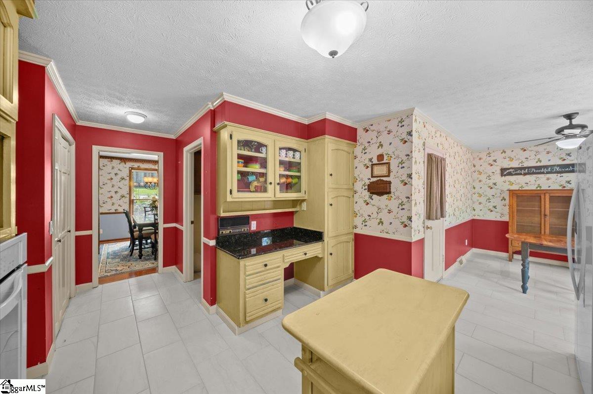 1 Dove Tree Road Greenville, SC 29615