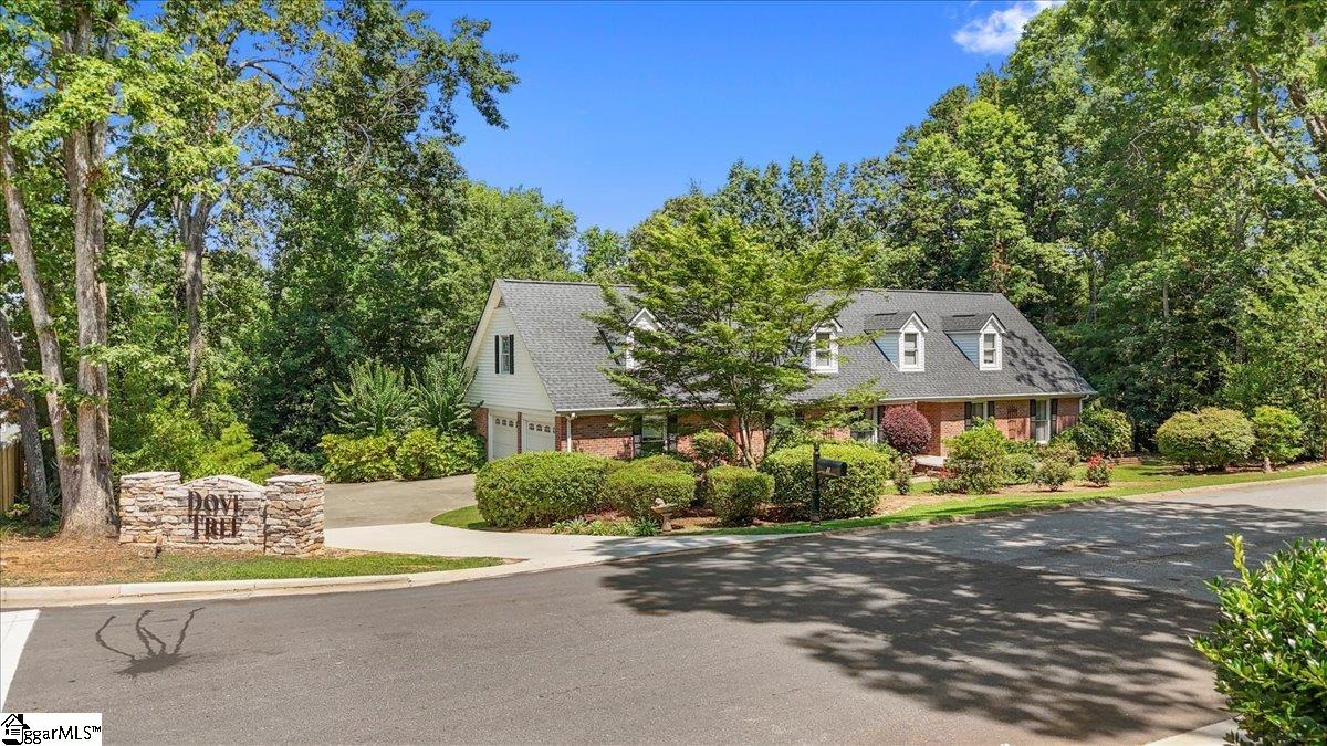 1 Dove Tree Road Greenville, SC 29615