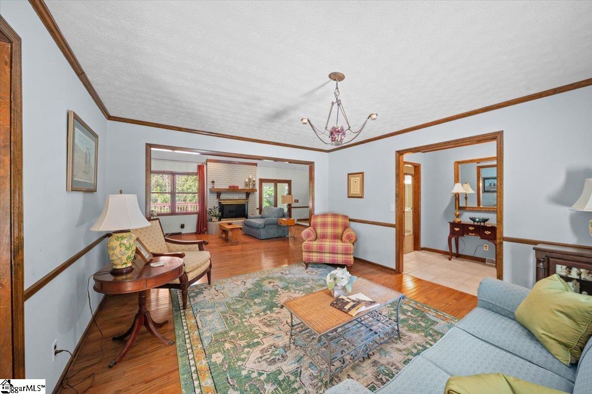 1 Dove Tree Road Greenville, SC 29615