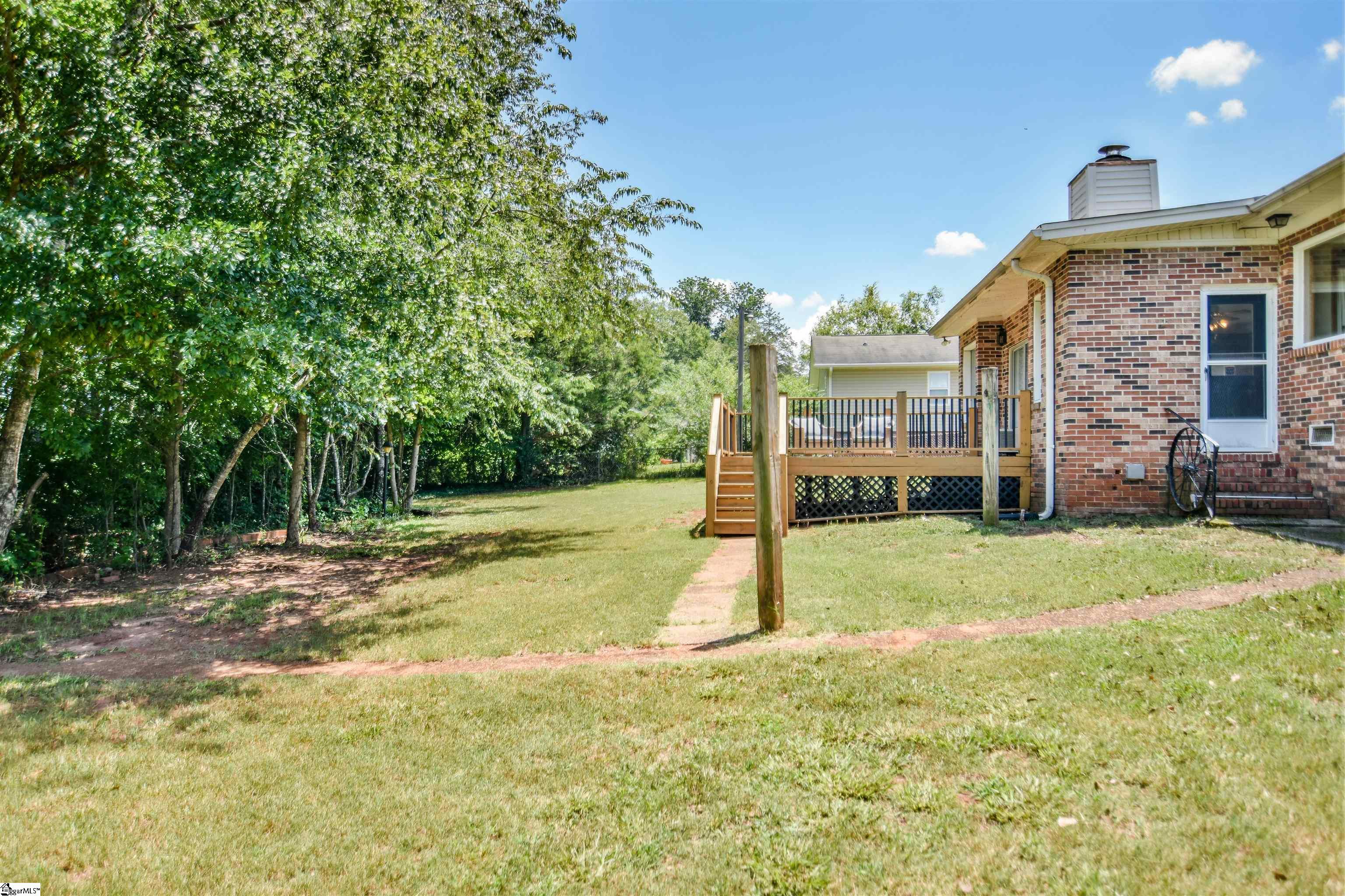 118 Knollview Drive Greenville, SC 29611