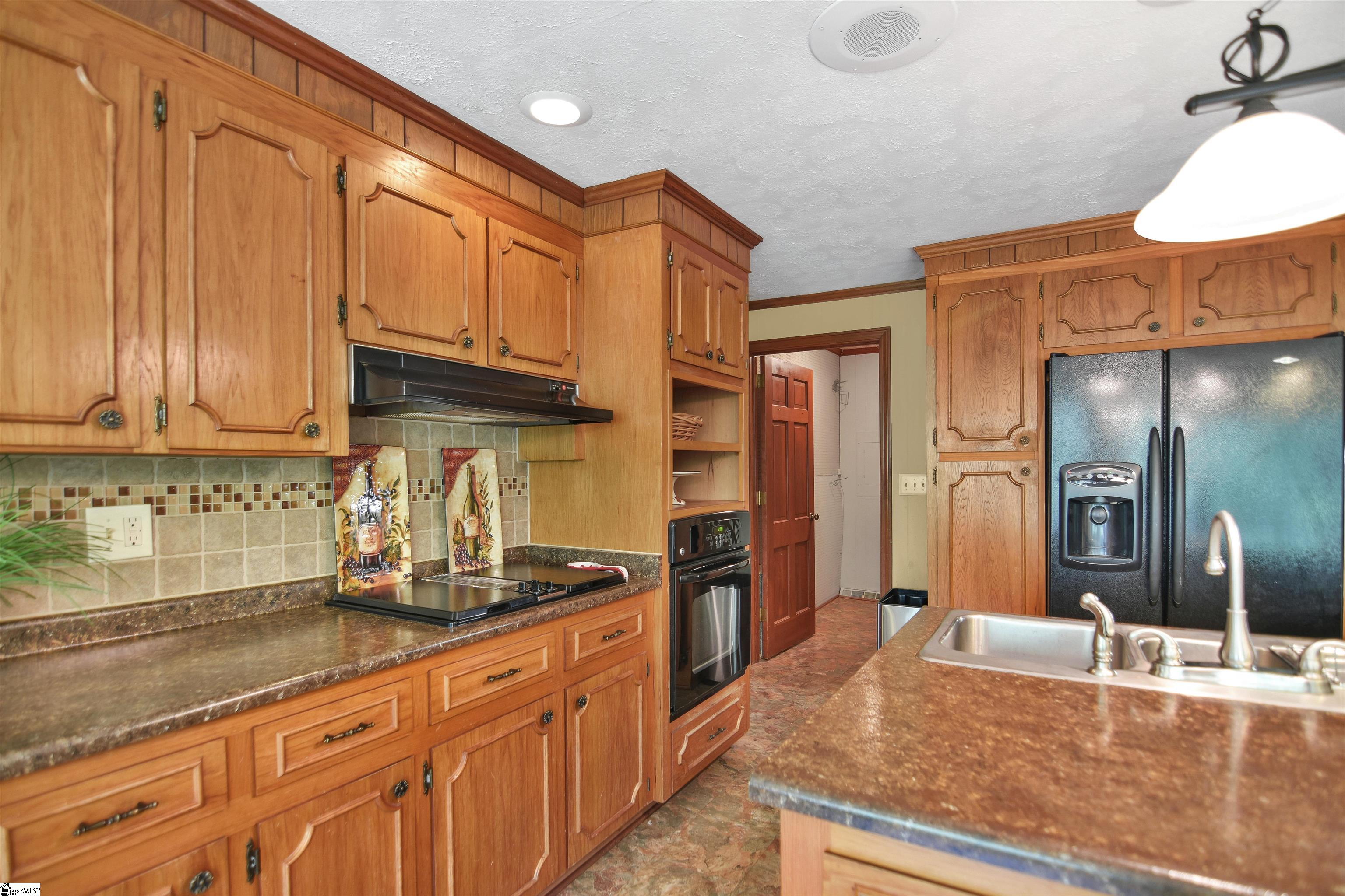 118 Knollview Drive Greenville, SC 29611