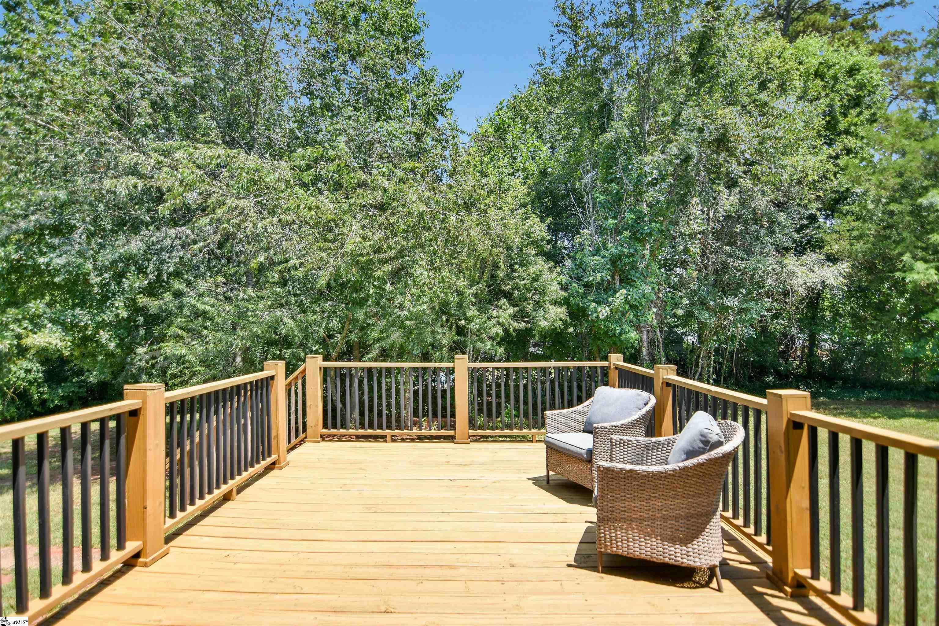 118 Knollview Drive Greenville, SC 29611