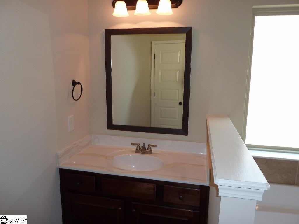 103 Border Avenue Simpsonville, SC 29680