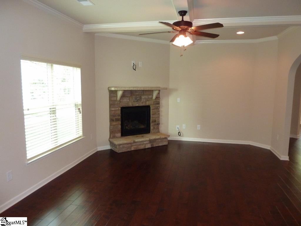 103 Border Avenue Simpsonville, SC 29680