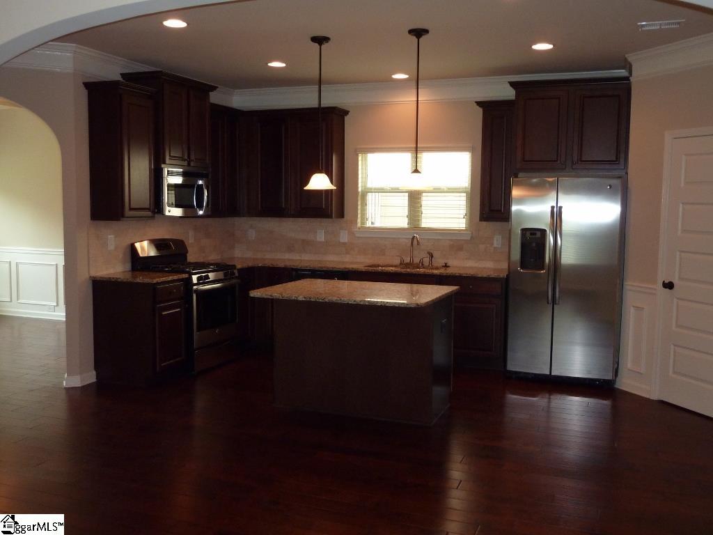 103 Border Avenue Simpsonville, SC 29680