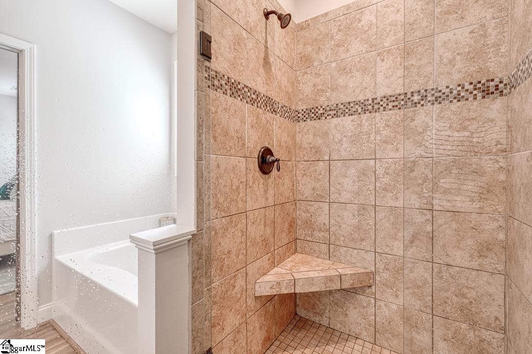 826 Lynshire Lane Moore, SC 29369