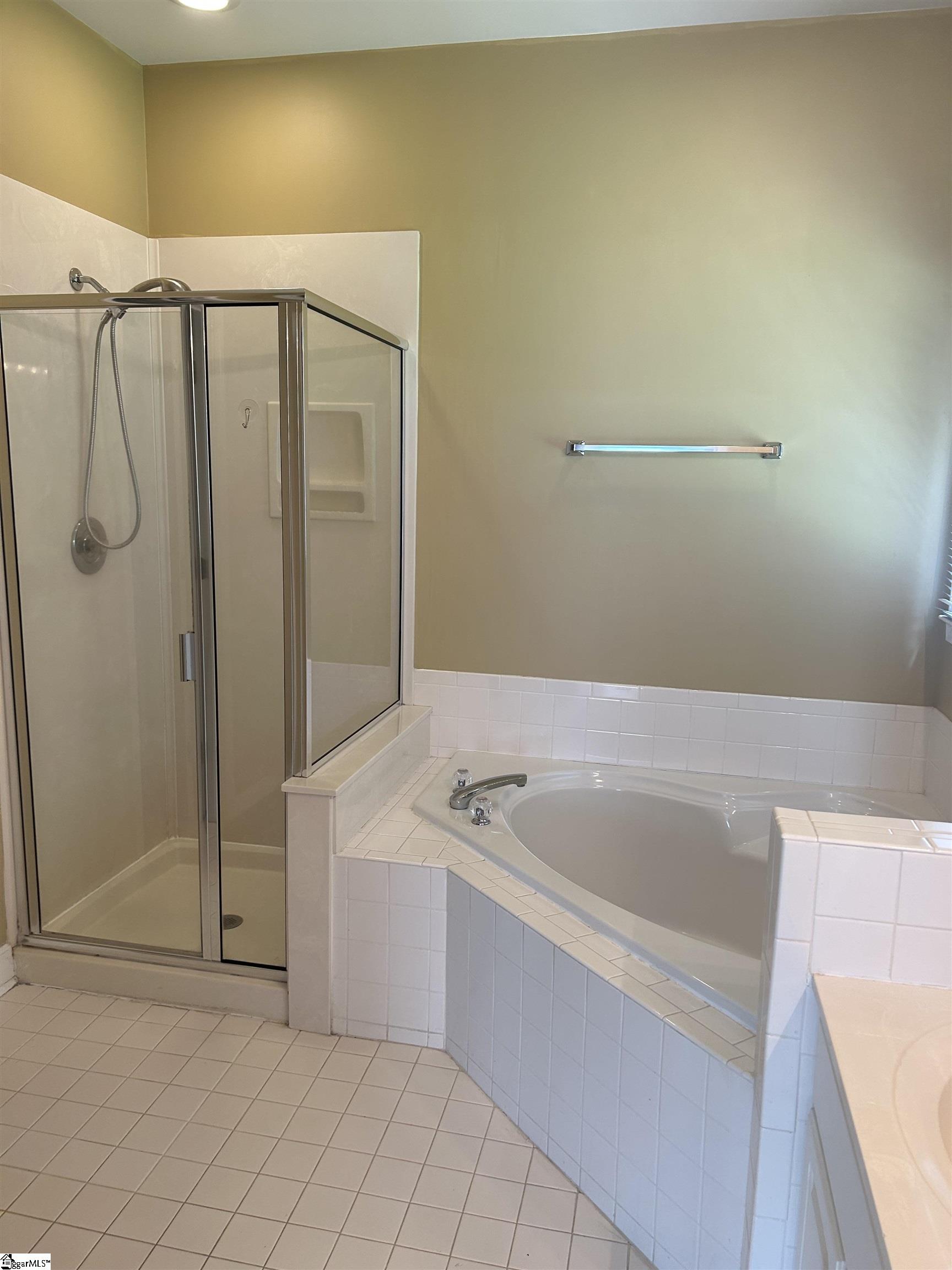5 Riverton Court Greer, SC 29650