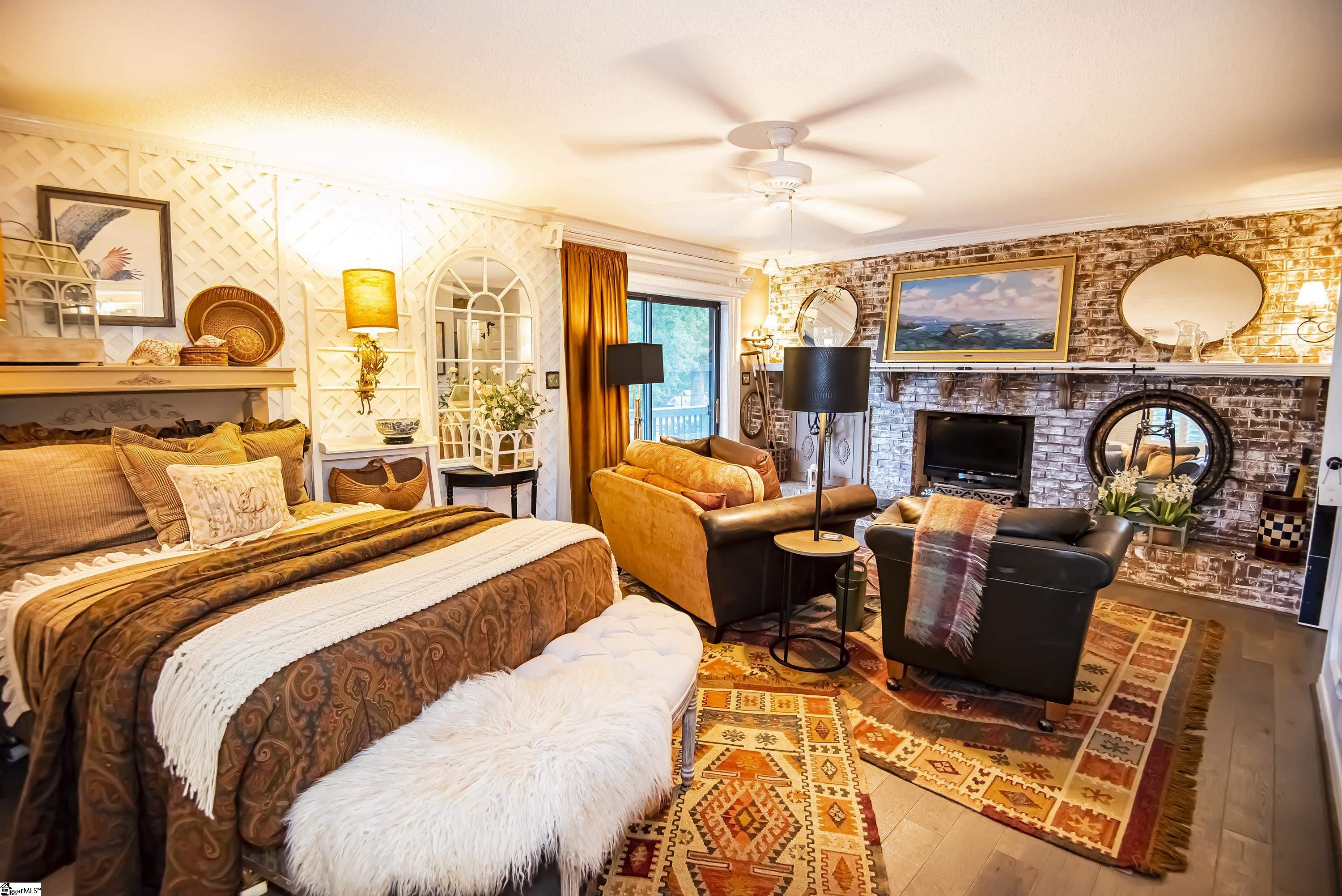 315, 317, Gibson Road Landrum, SC 29356