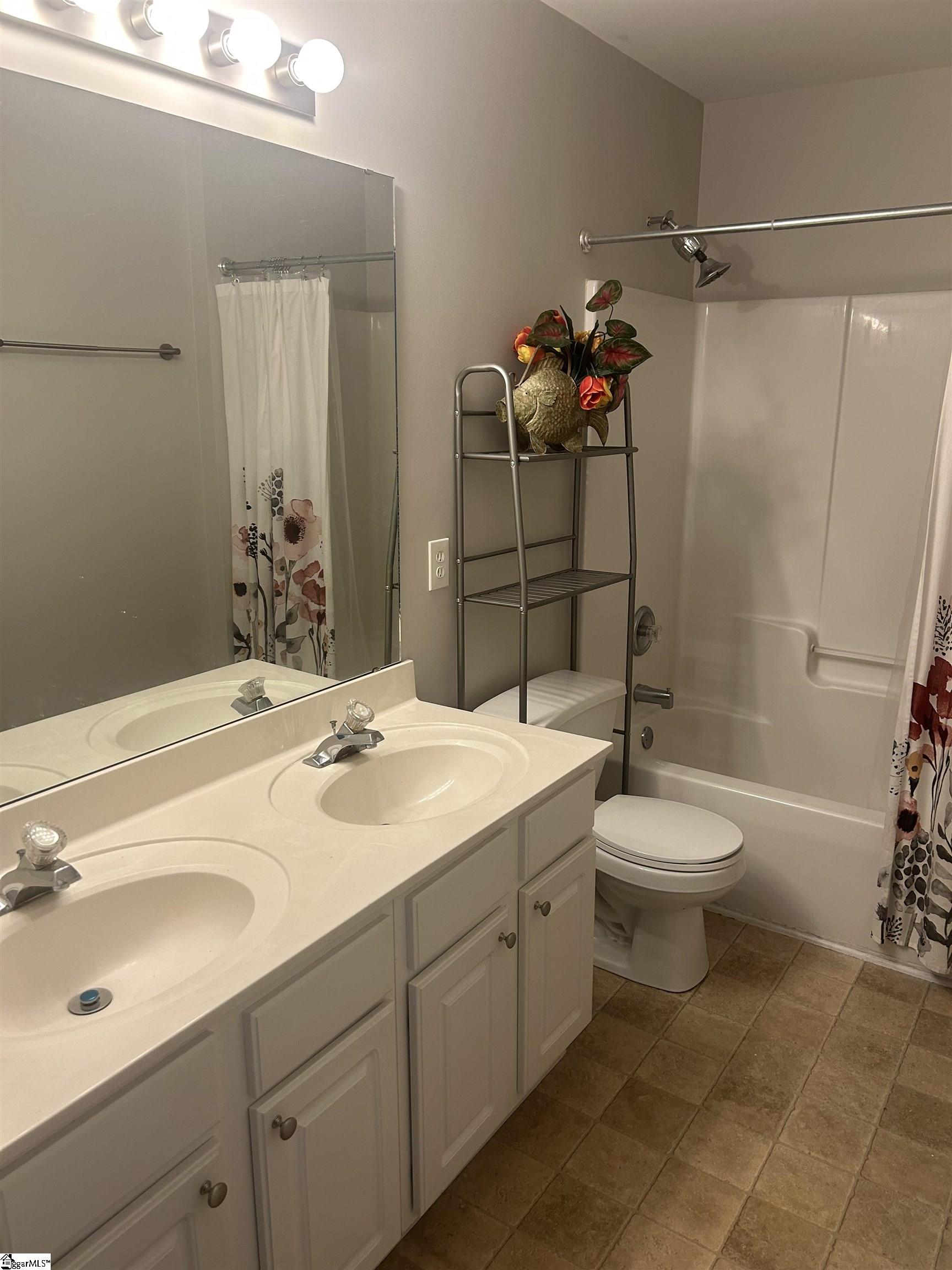 30 Halehaven Drive Simpsonville, SC 29681