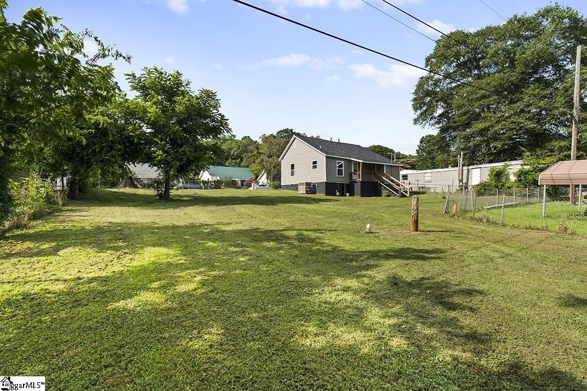 303 Beauregard Street Clinton, SC 29325