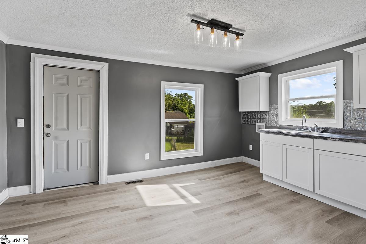 303 Beauregard Street Clinton, SC 29325