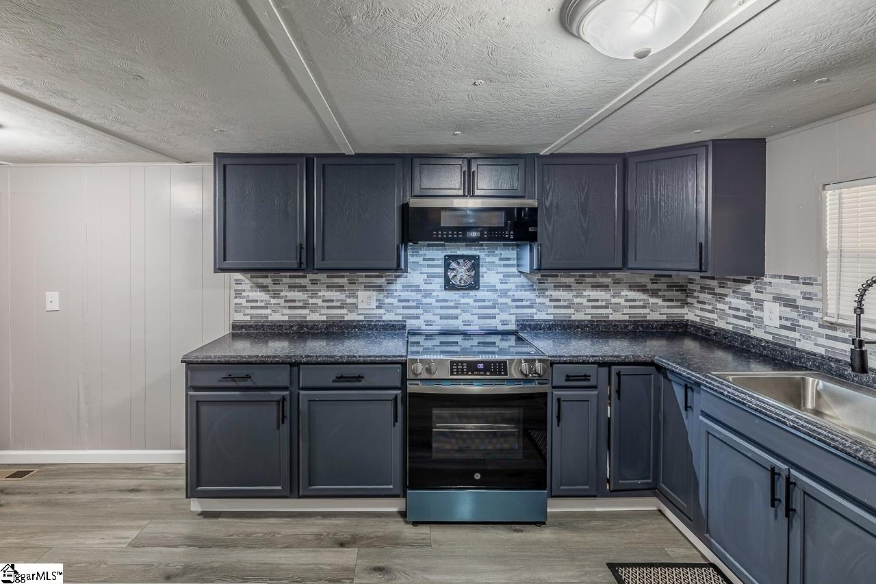 120 Rosetta Court Spartanburg, SC 29378