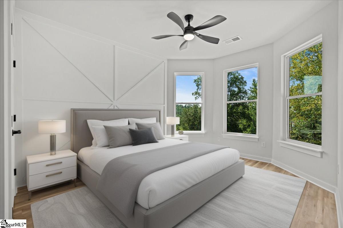 25 Harbor Drive Greenville, SC 29611