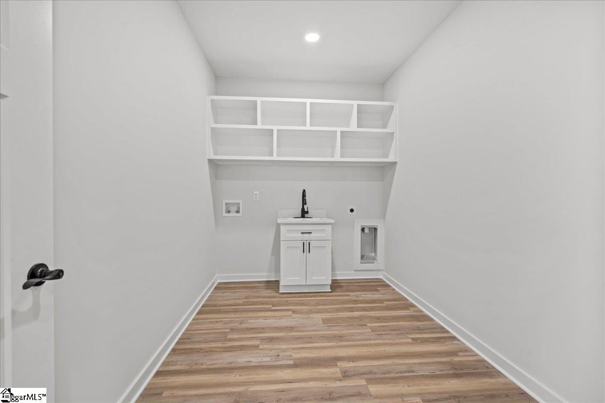 25 Harbor Drive Greenville, SC 29611