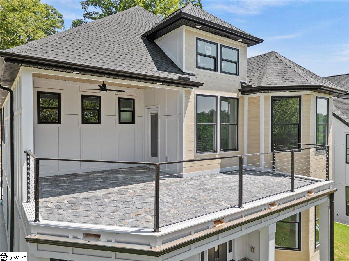 25 Harbor Drive Greenville, SC 29611