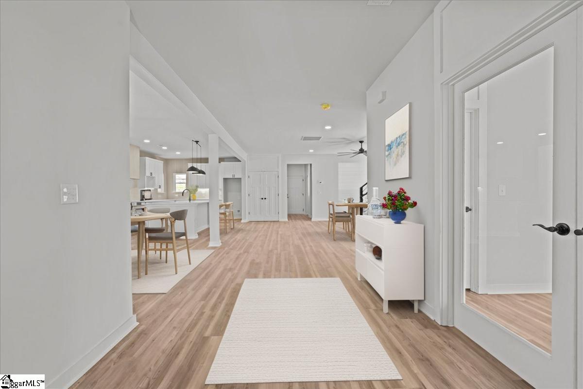 25 Harbor Drive Greenville, SC 29611