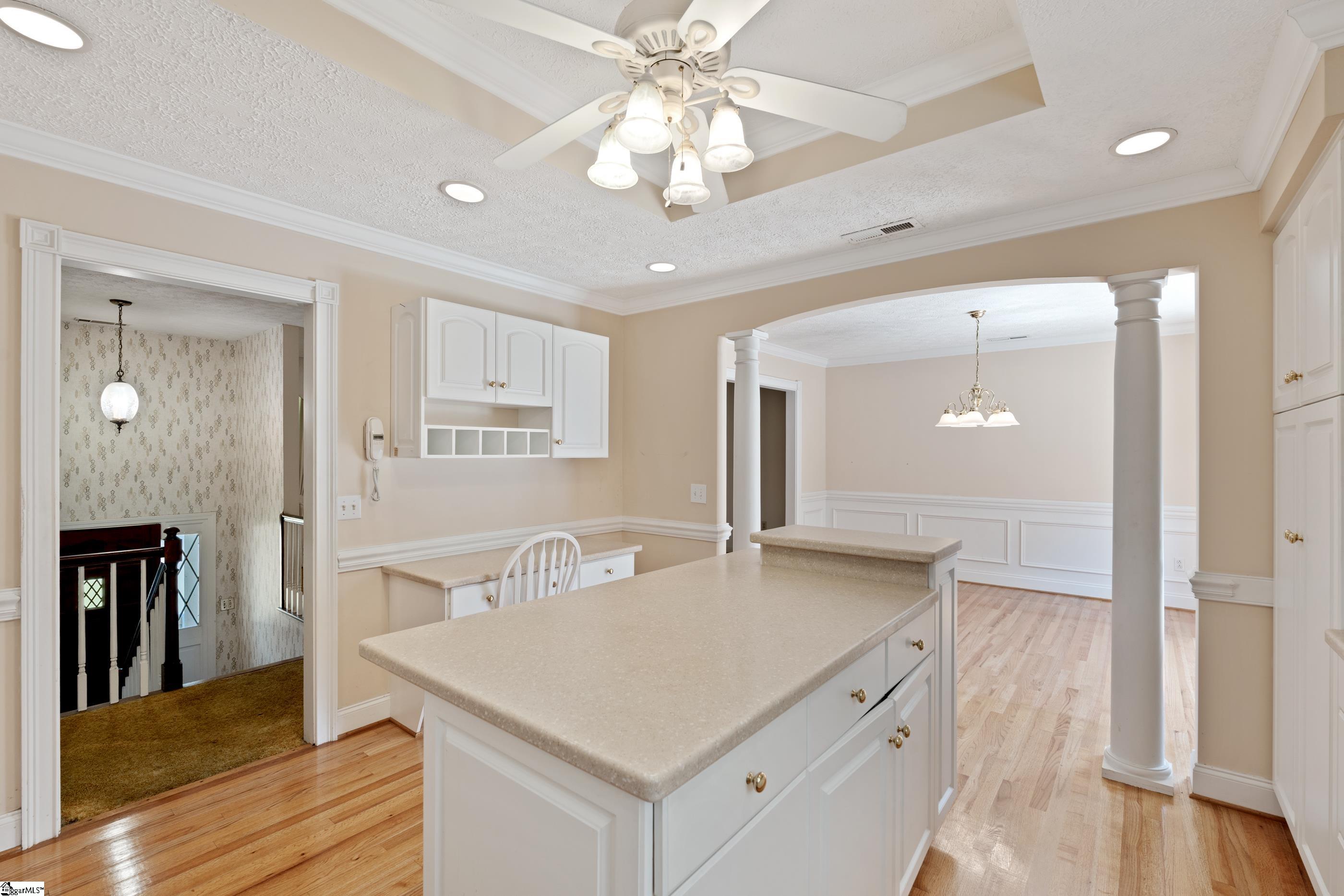 725 Parkins Mill Road Greenville, SC 29607