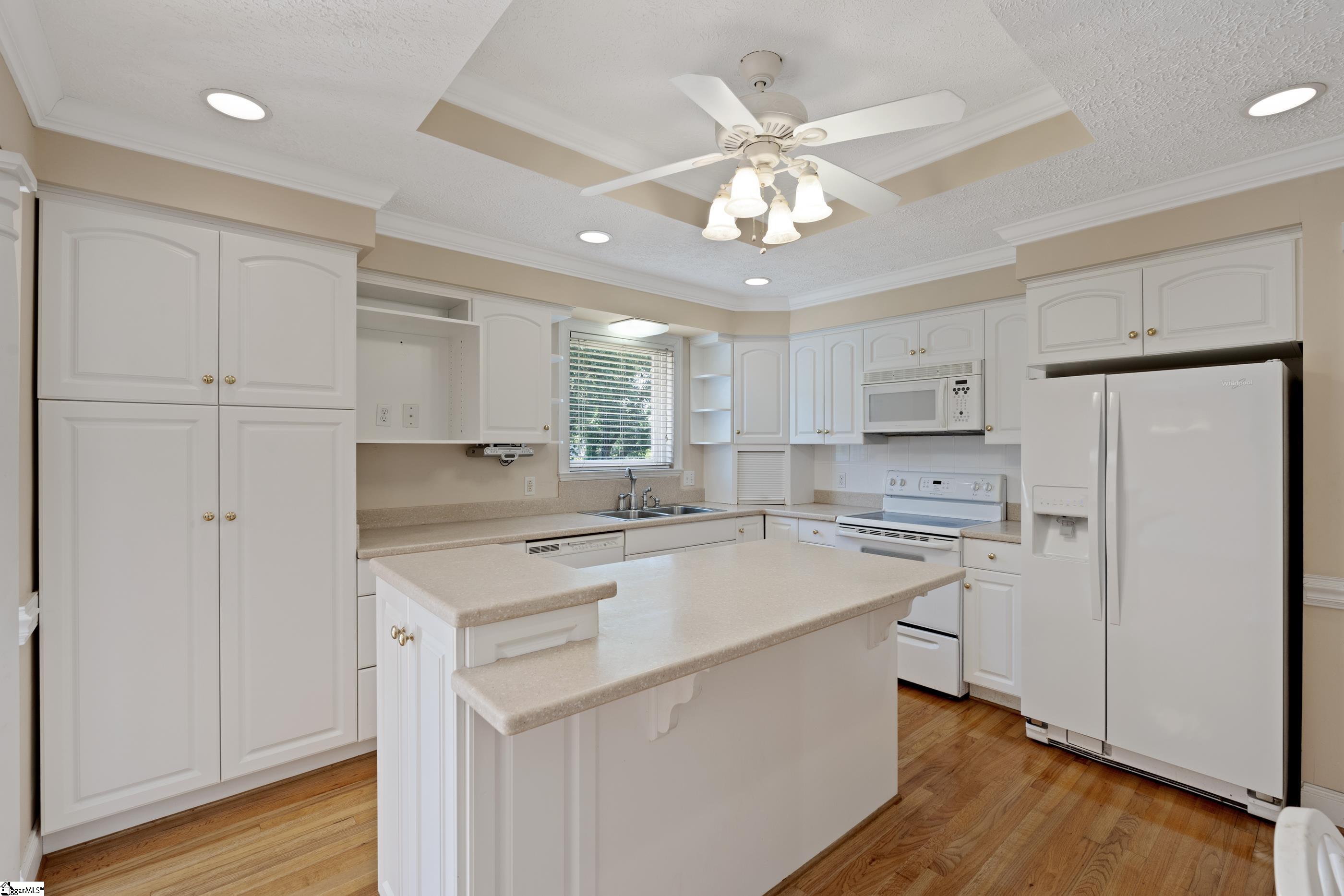 725 Parkins Mill Road Greenville, SC 29607