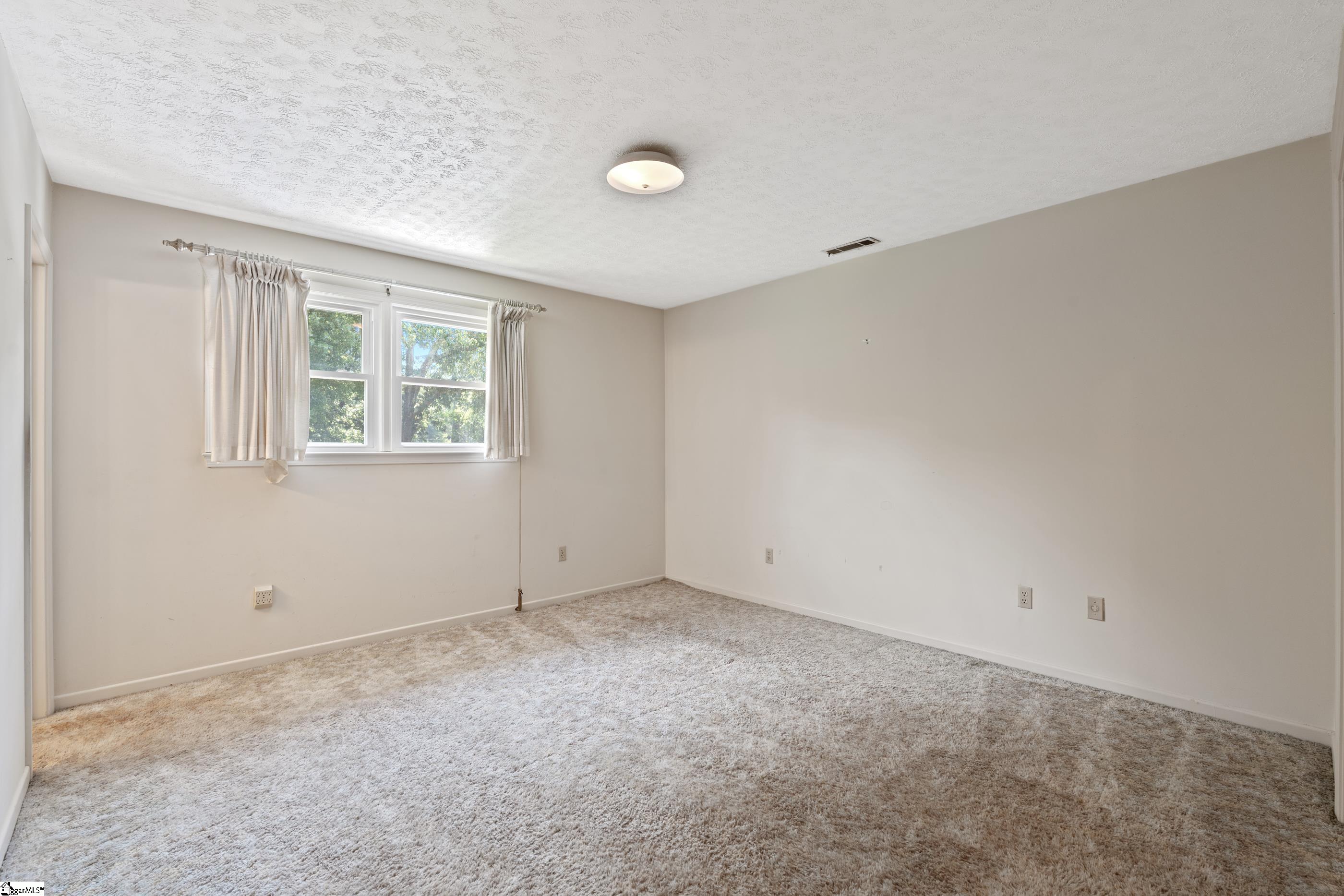 725 Parkins Mill Road Greenville, SC 29607