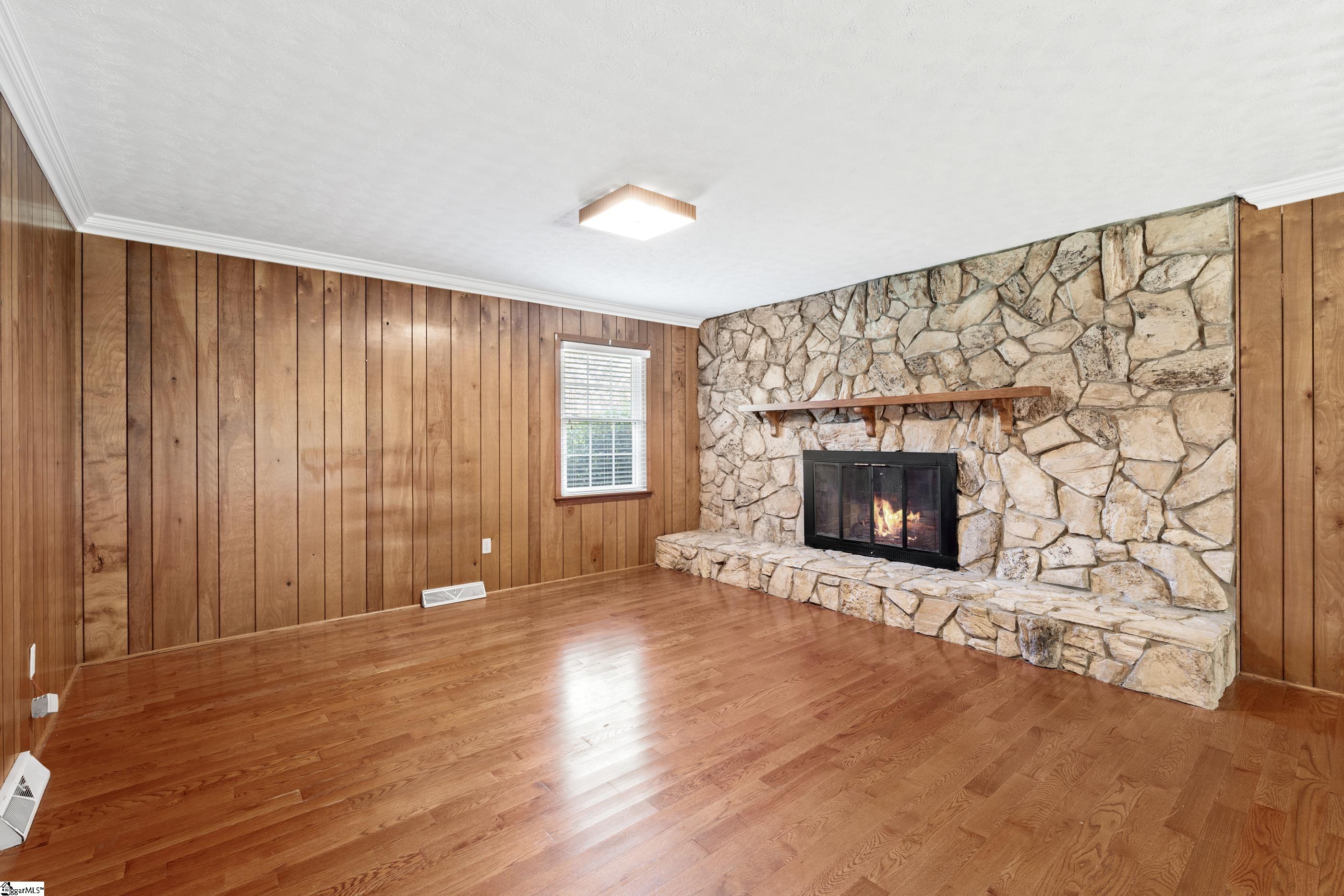 725 Parkins Mill Road Greenville, SC 29607