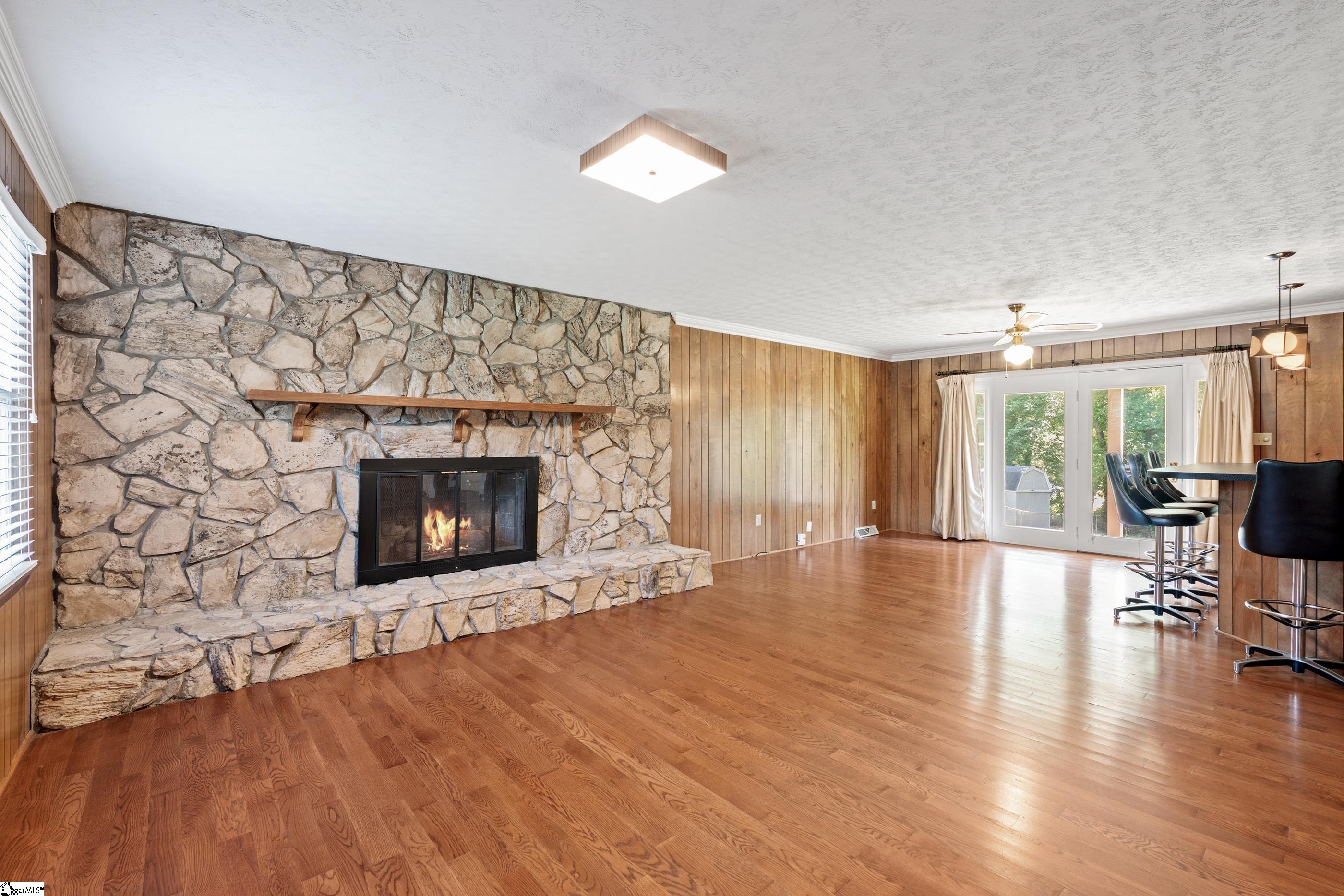725 Parkins Mill Road Greenville, SC 29607
