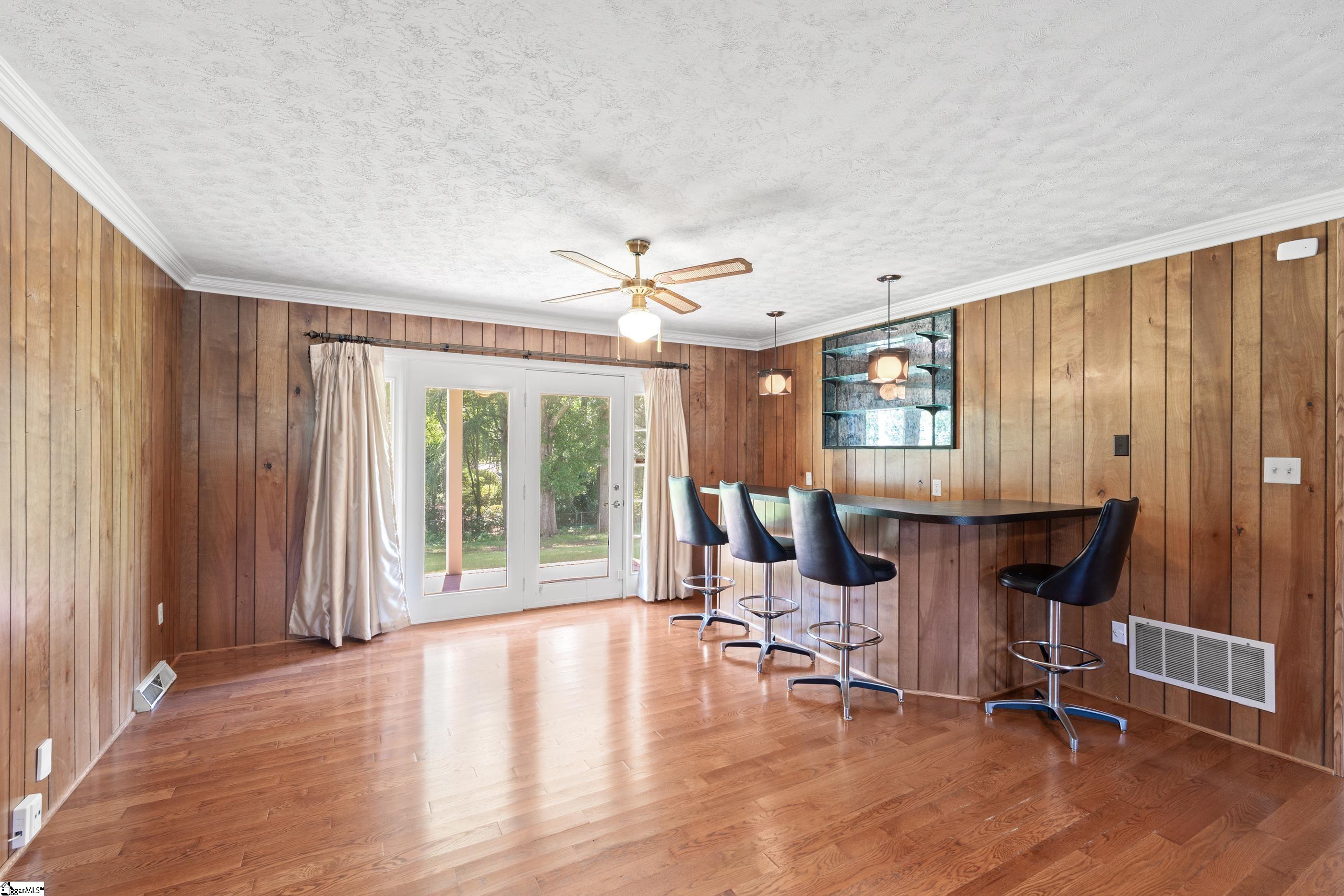725 Parkins Mill Road Greenville, SC 29607