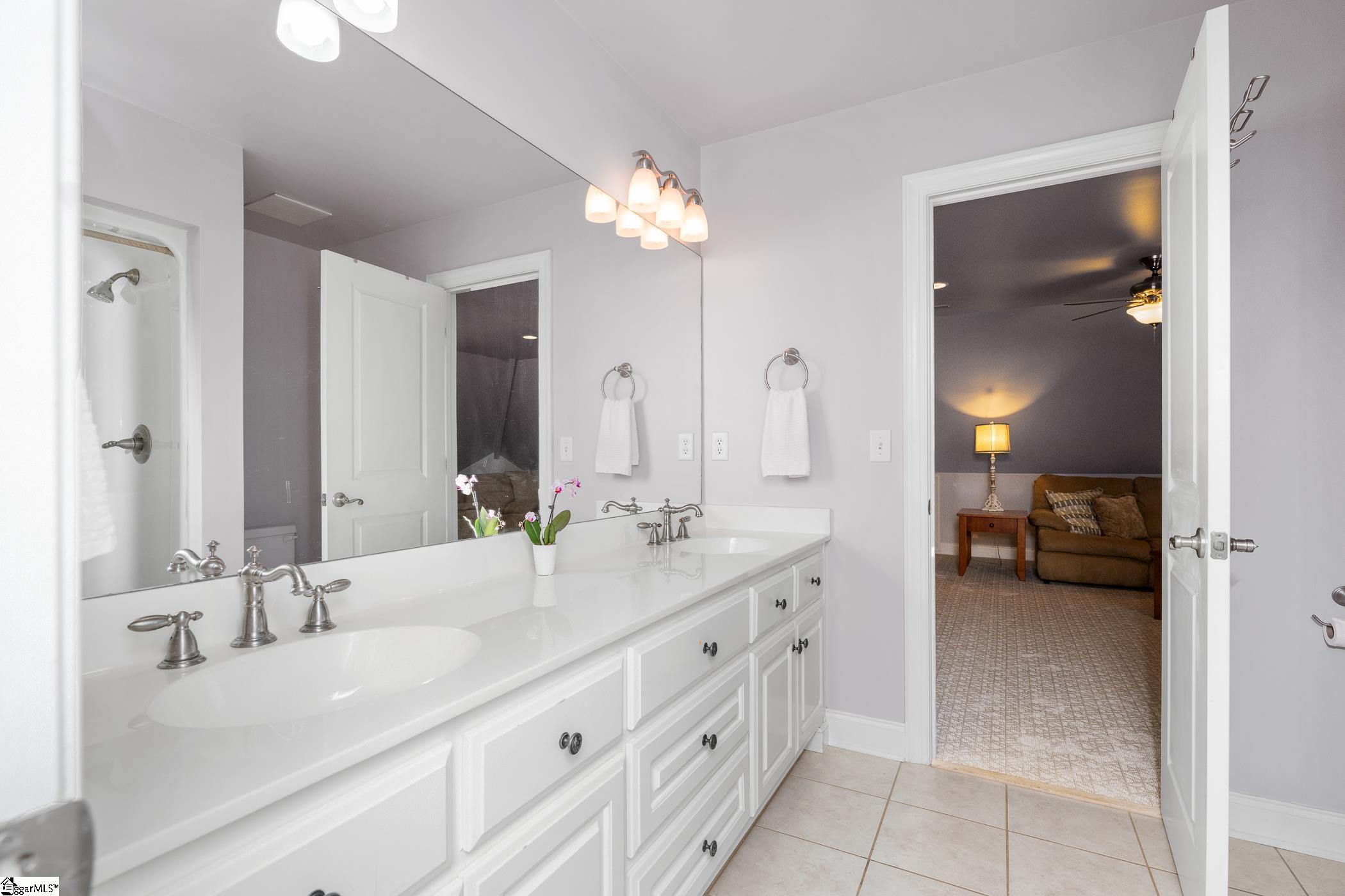 127 Warren Drive Easley, SC 29642