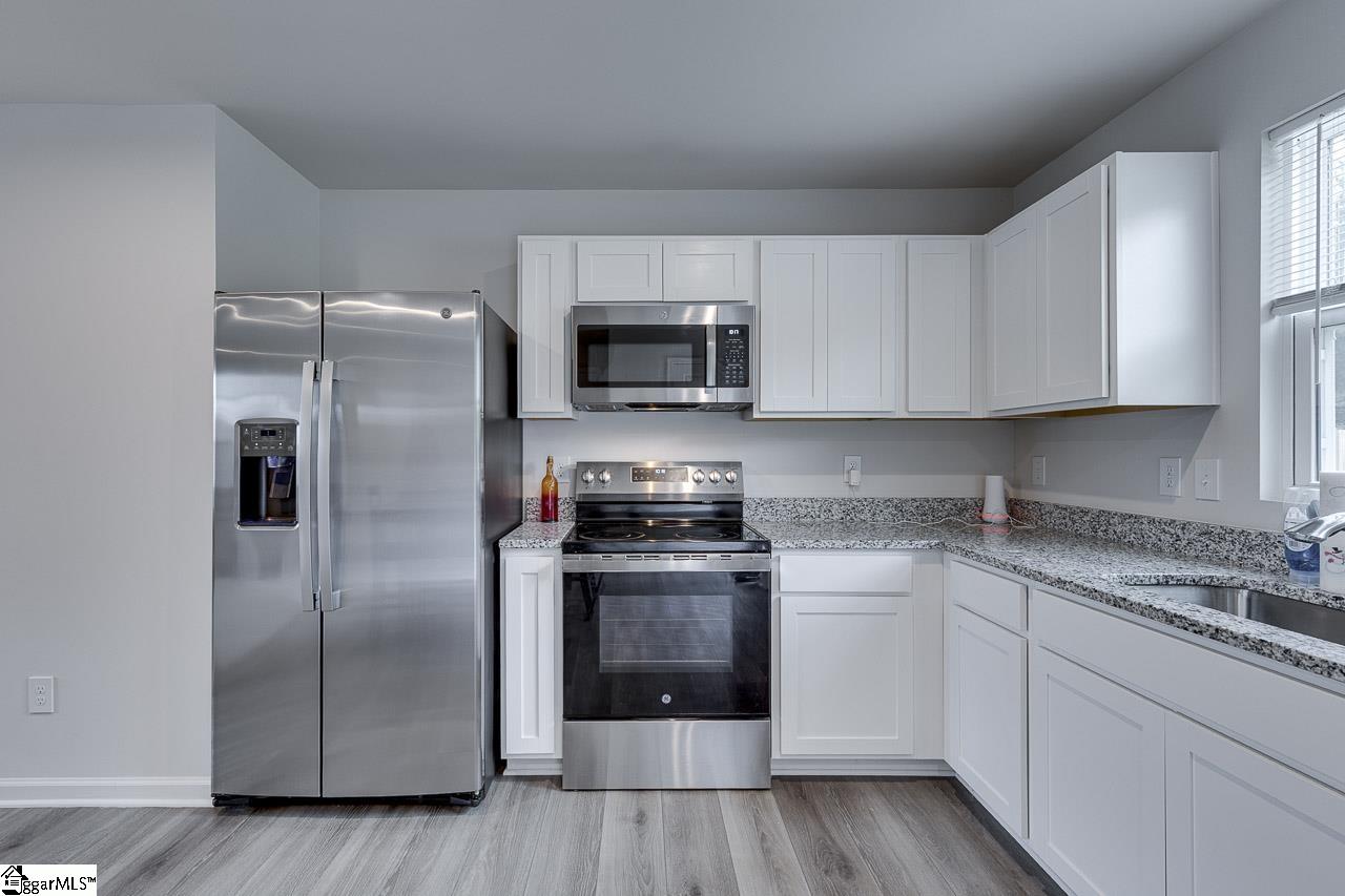 109 Highland Station Drive Clinton, SC 29325