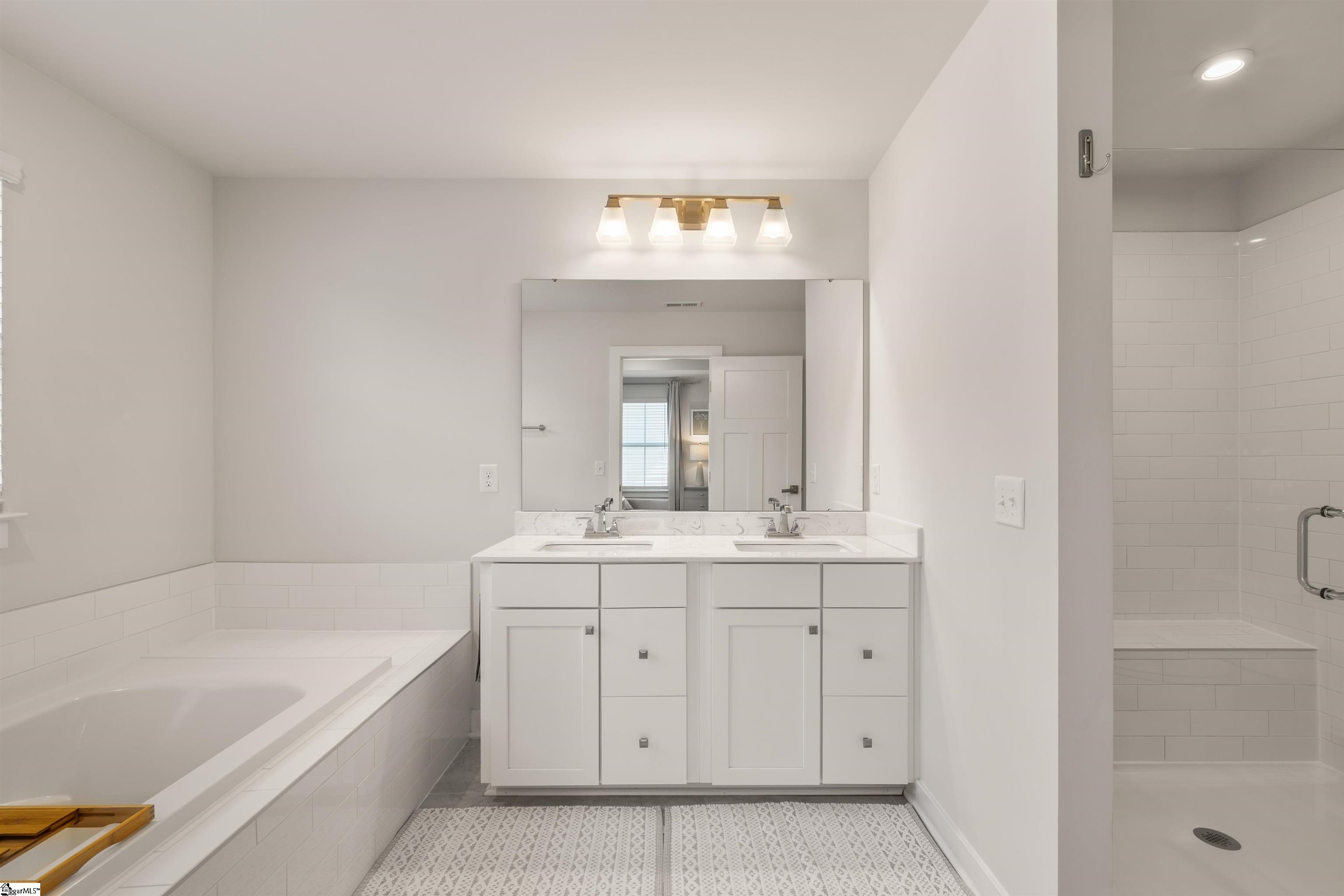 100 Mohegan Way Greenville, SC 29607