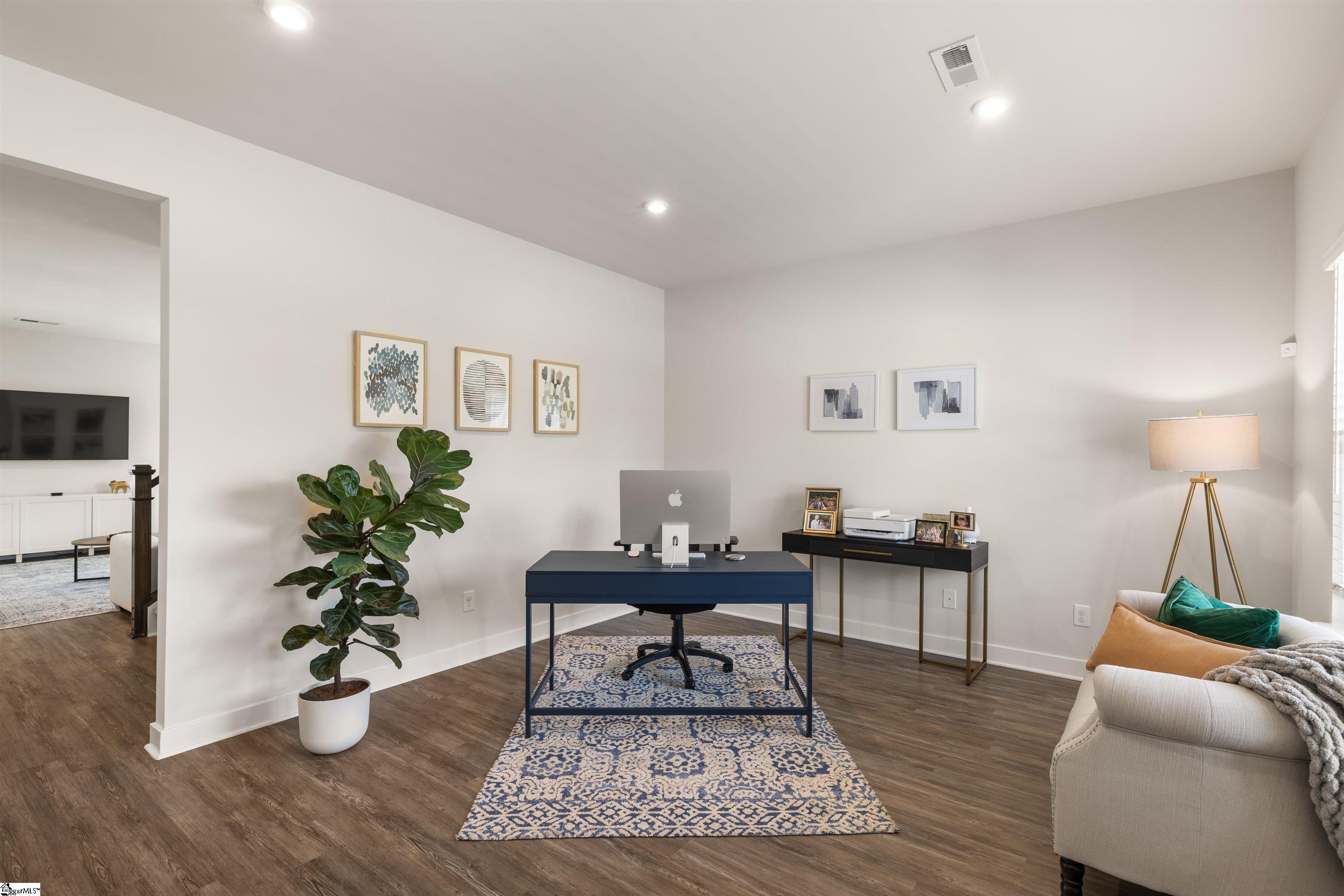 100 Mohegan Way Greenville, SC 29607