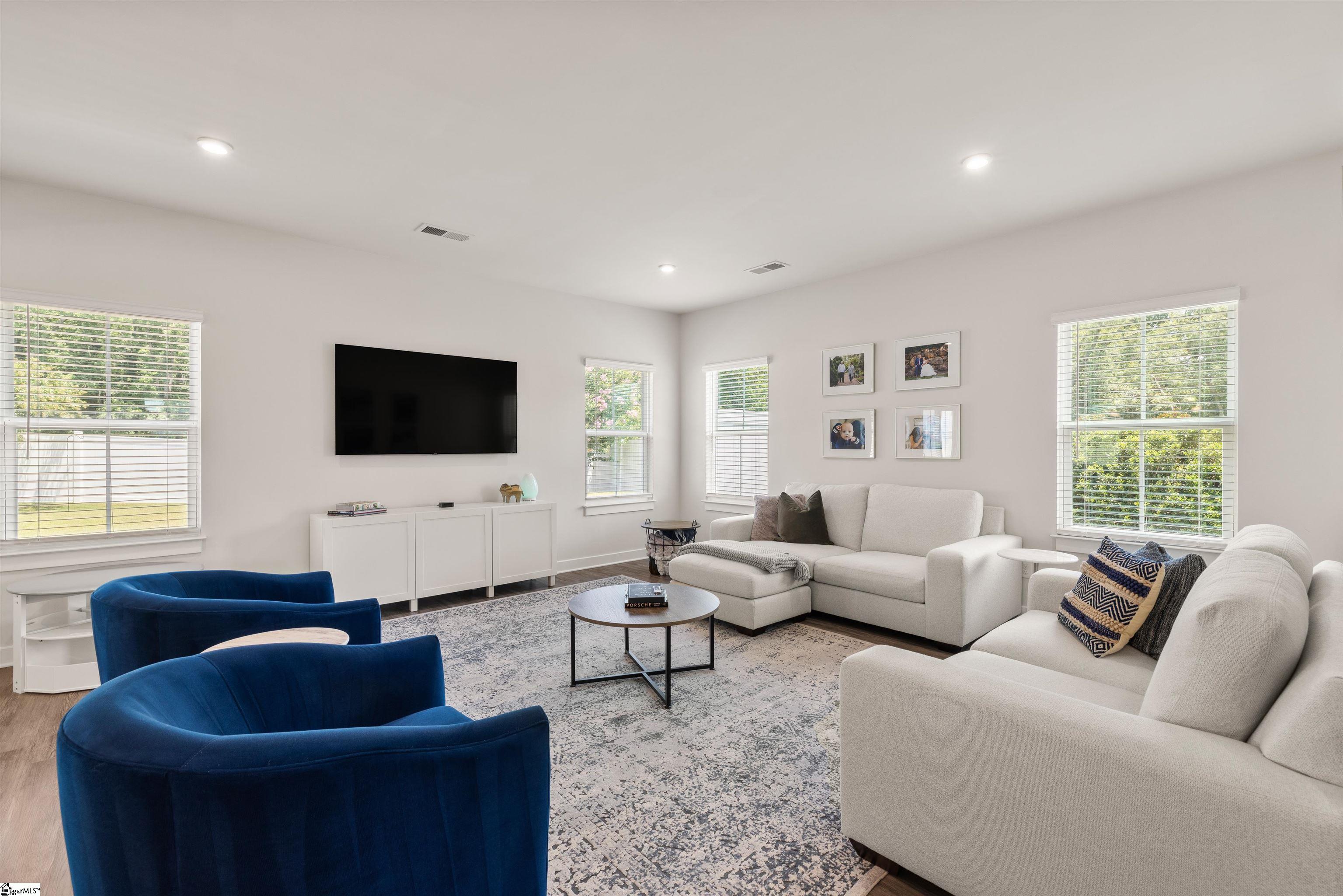 100 Mohegan Way Greenville, SC 29607