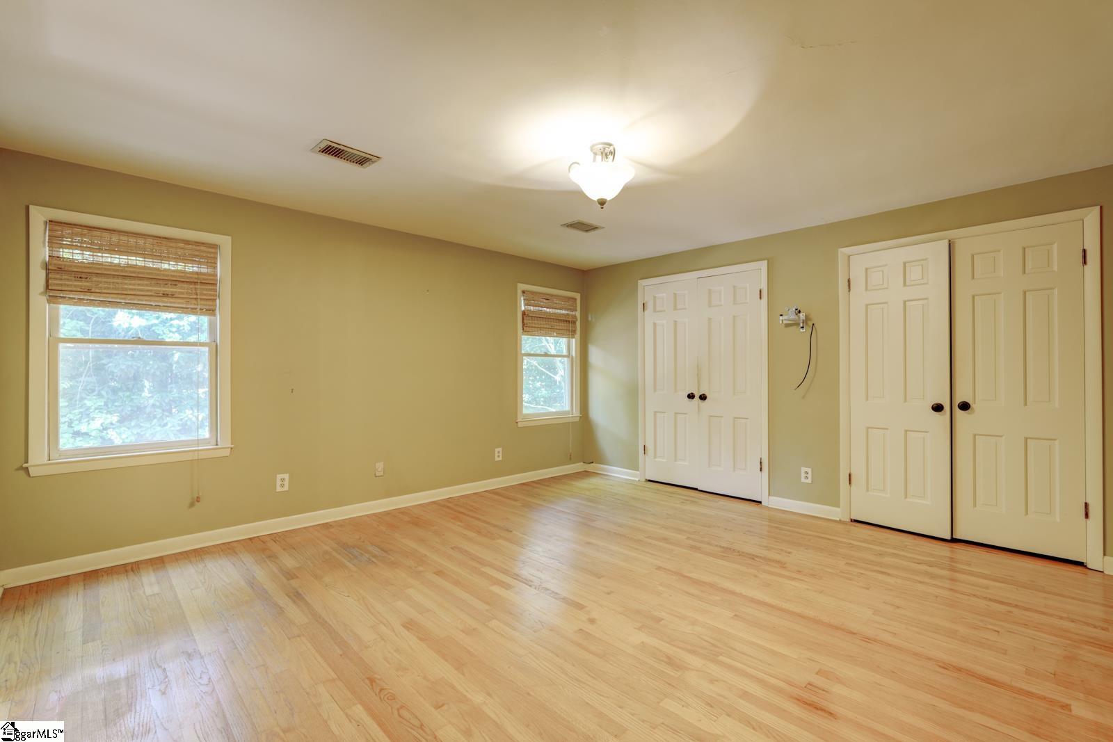 136 Henson Street Spartanburg, SC 29307