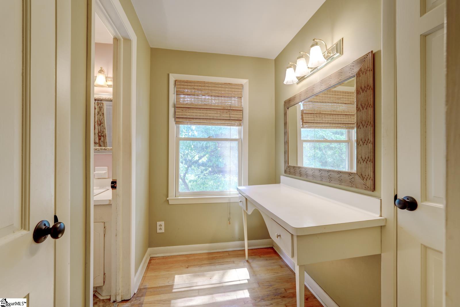136 Henson Street Spartanburg, SC 29307