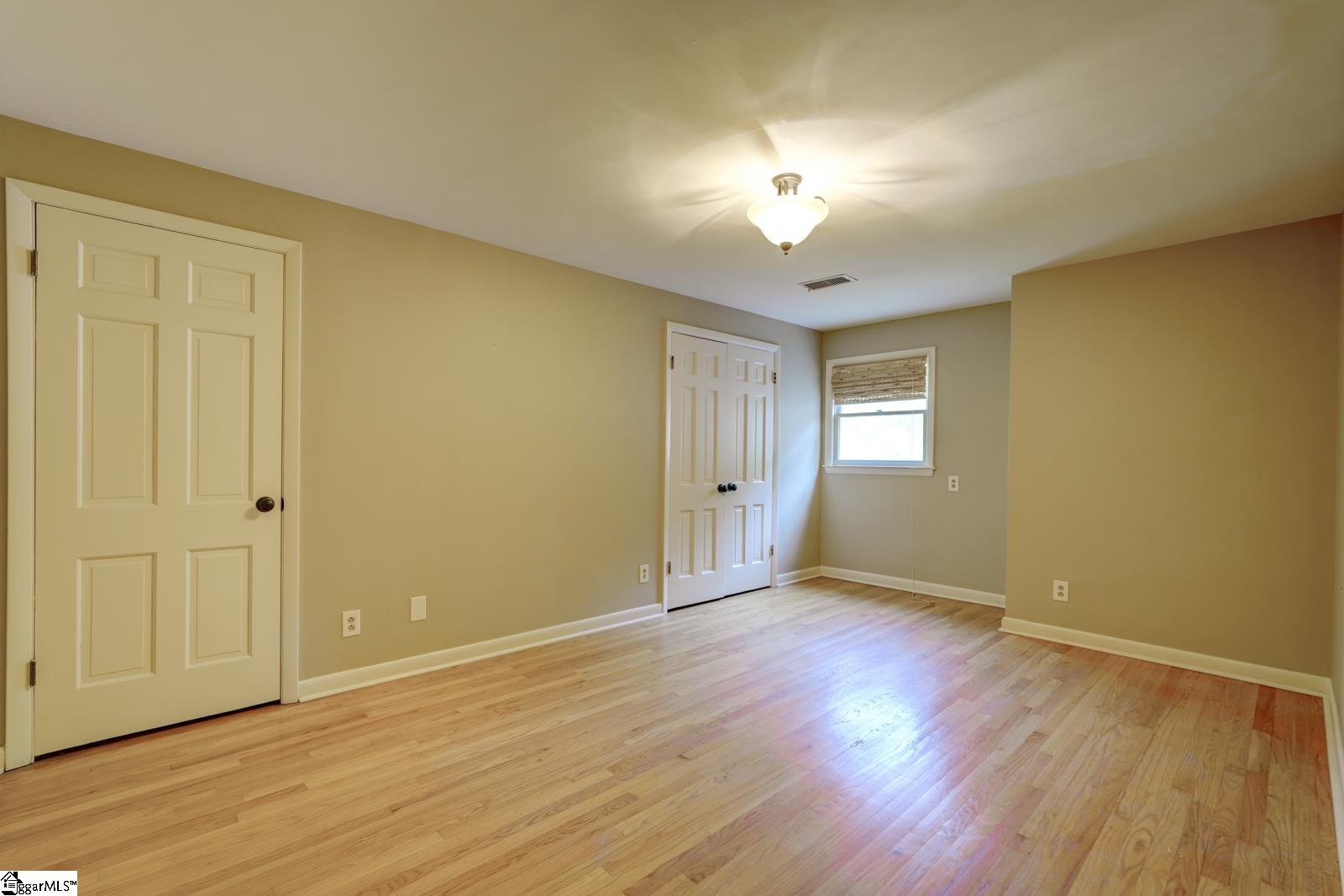 136 Henson Street Spartanburg, SC 29307