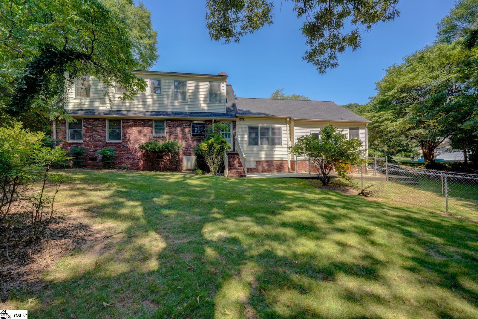 136 Henson Street Spartanburg, SC 29307